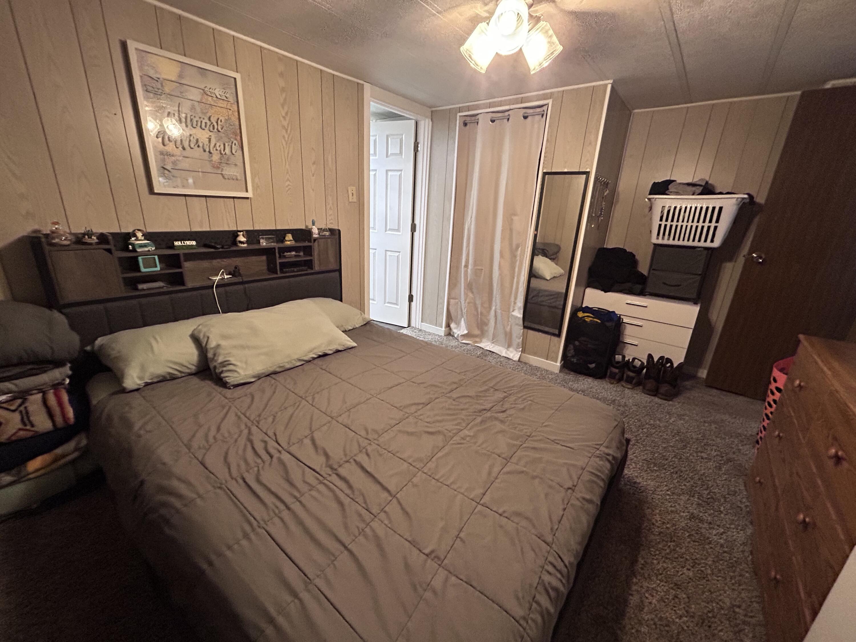 1401 S Main Lot 4