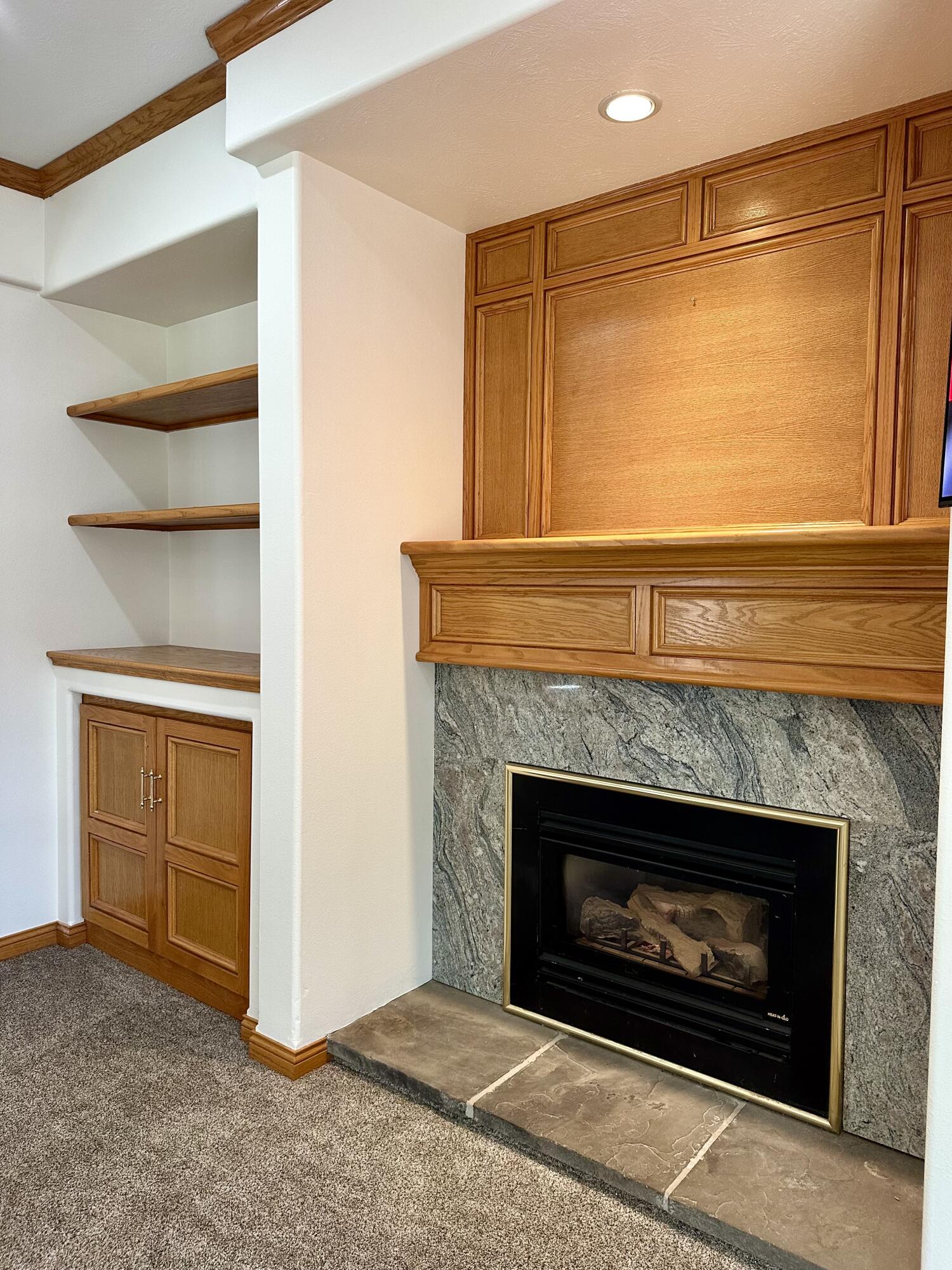 312 E 4th Ave