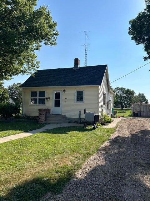 504 S 1st St