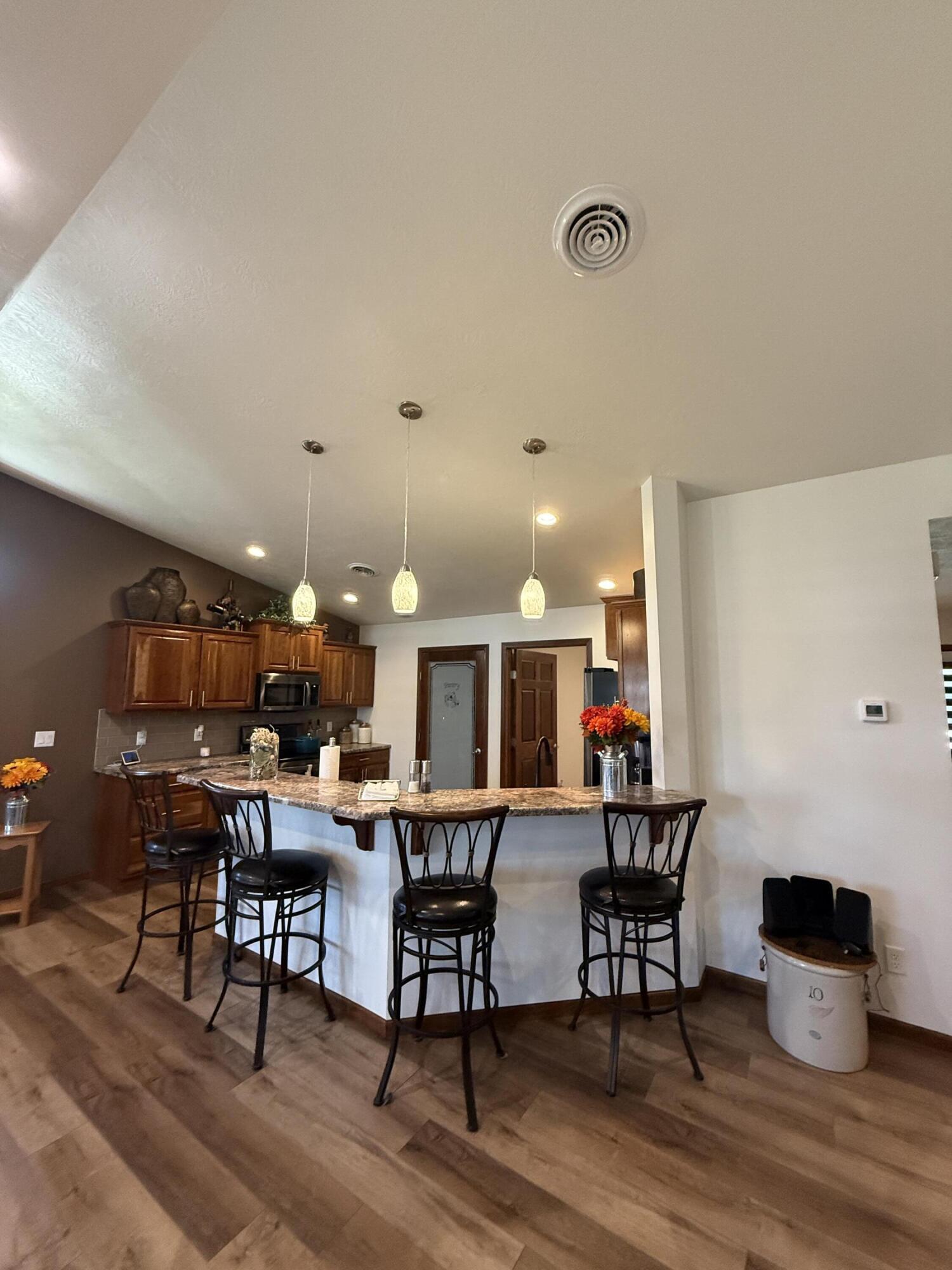 1400 W 20th Ave