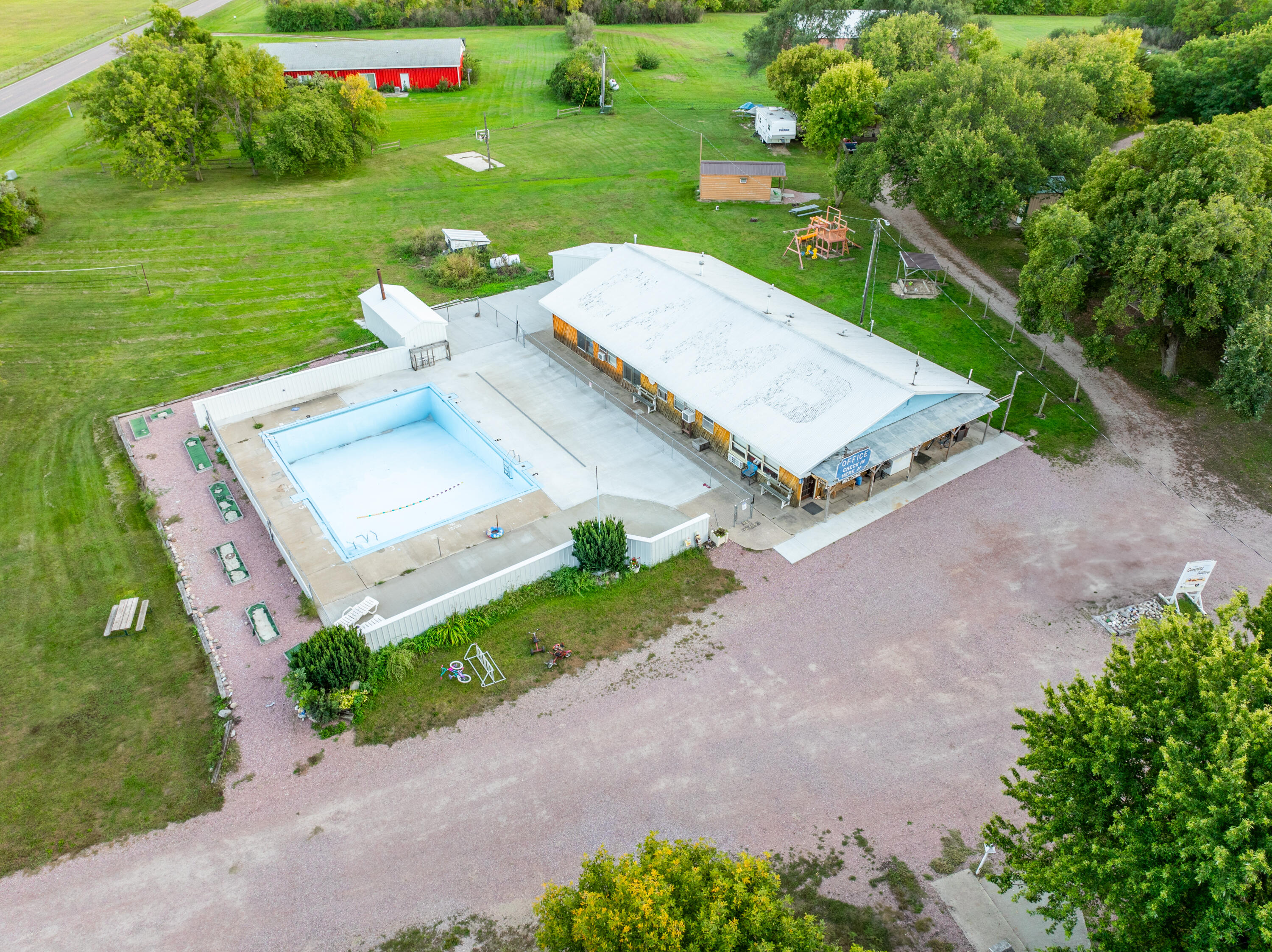 25473 403 Ave