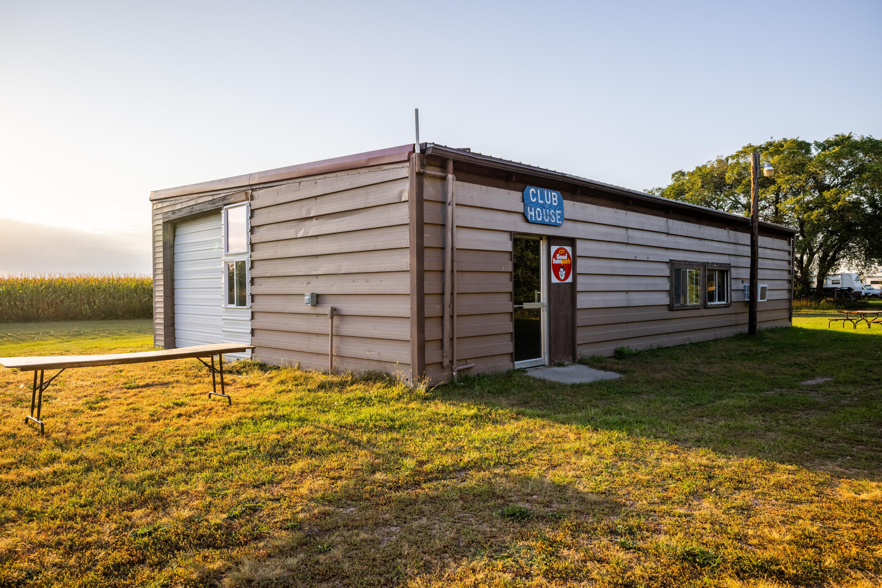 25473 403 Ave
