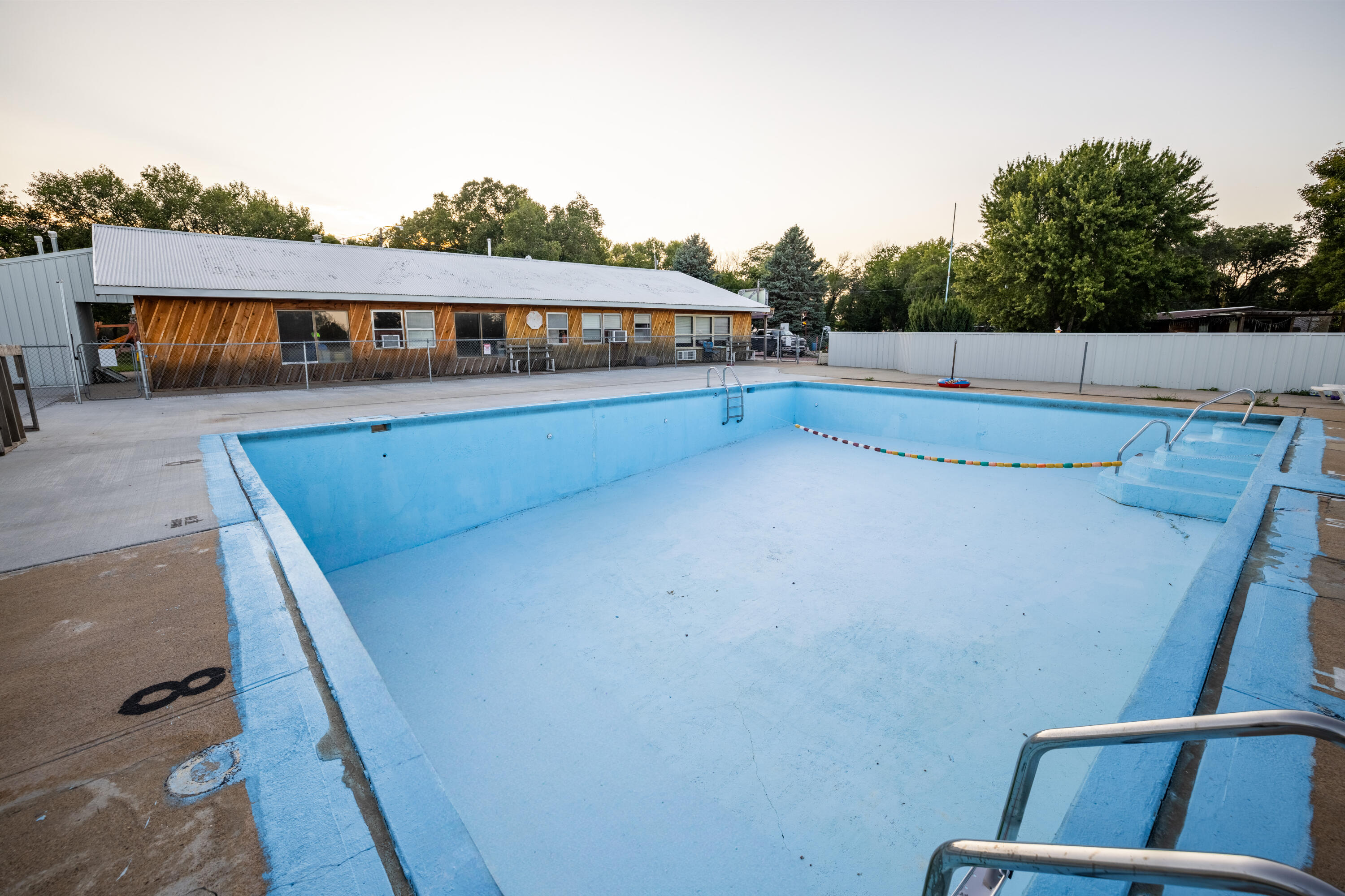 25473 403 Ave