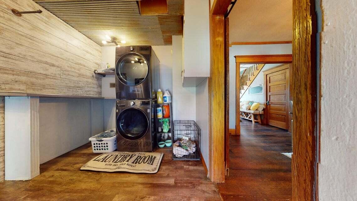 808 E 5th Ave
