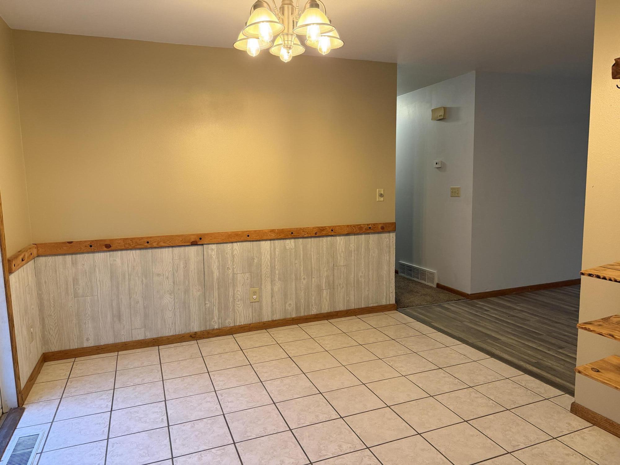 1325 Palmer Place
