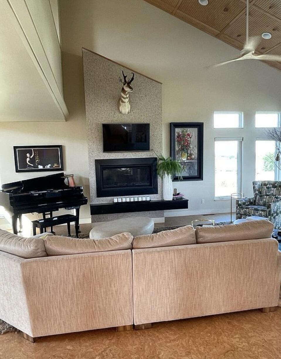 3009 Bills Beach Dr