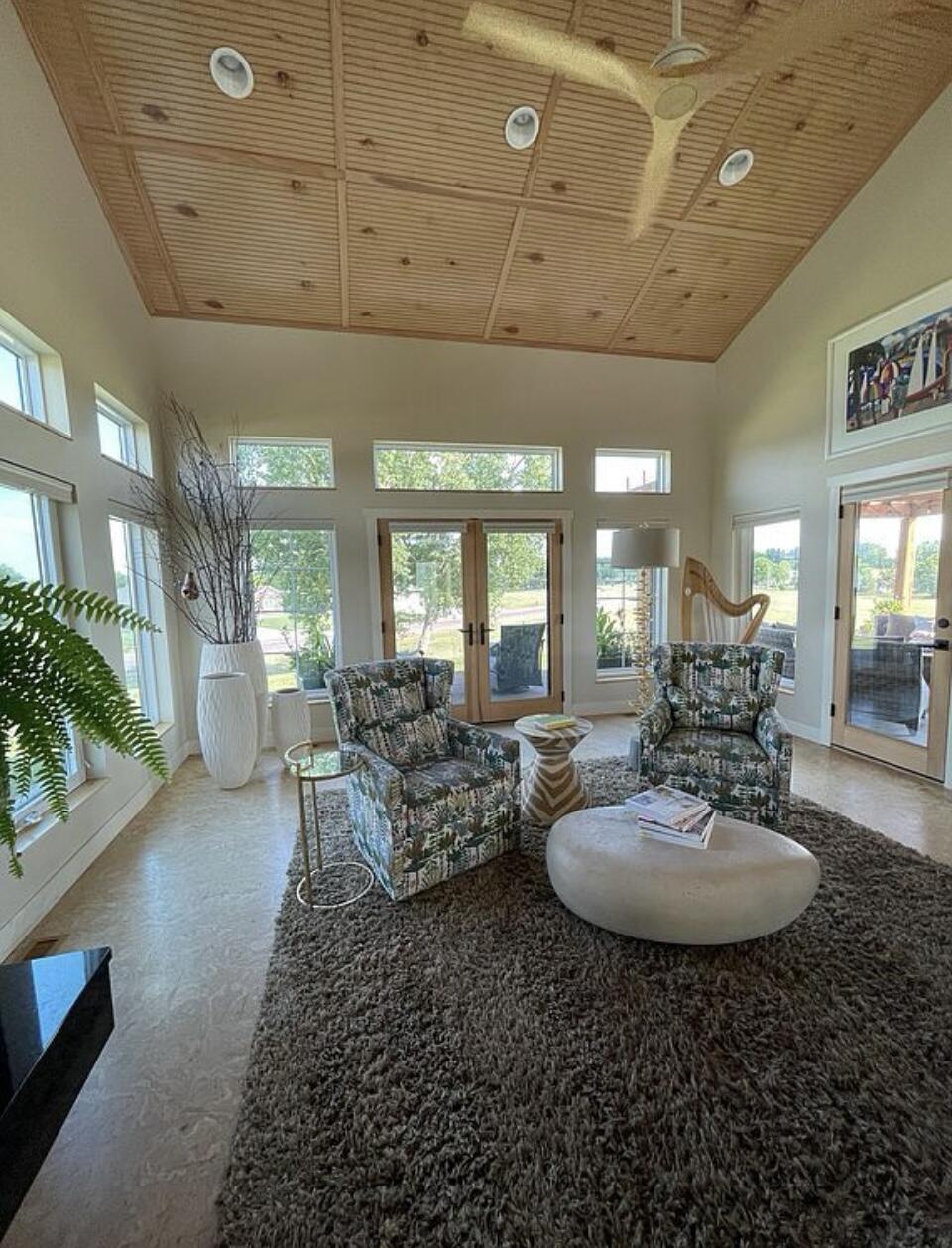 3009 Bills Beach Dr