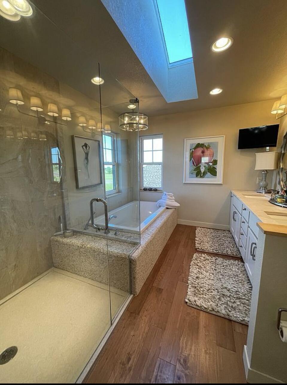3009 Bills Beach Dr