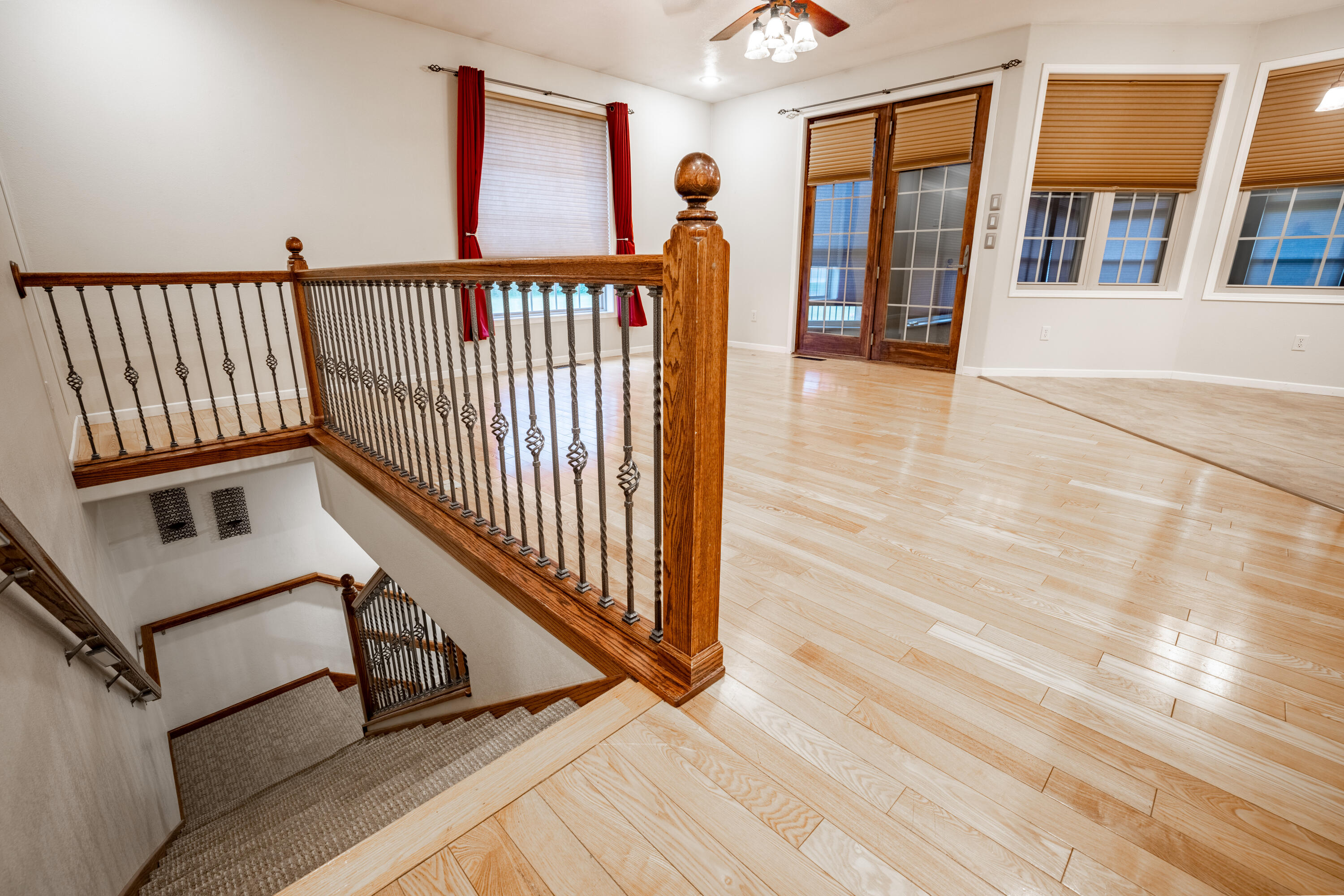 901 Estates Dr