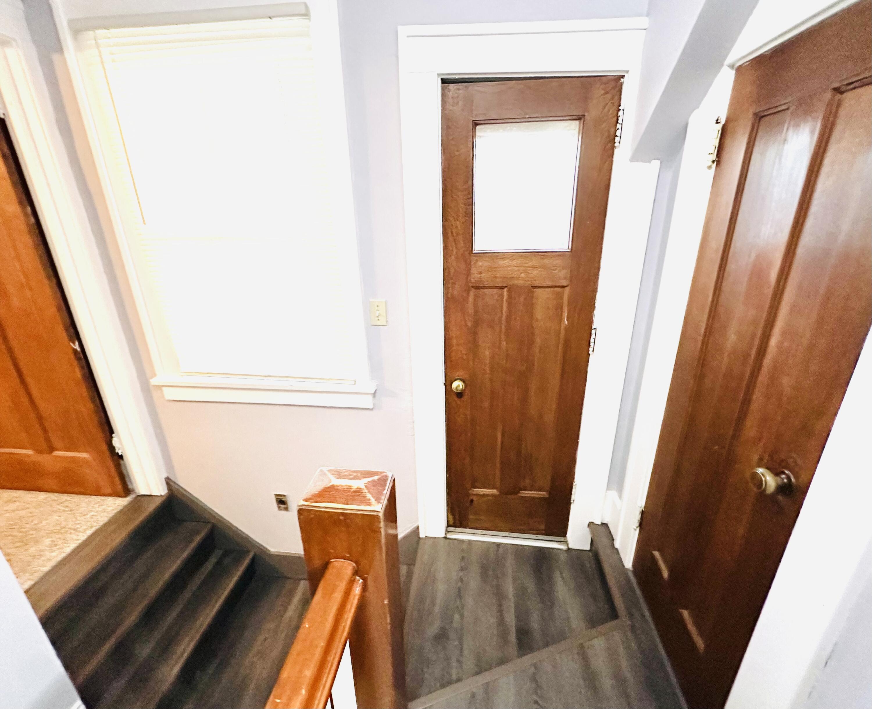 811 W 3rd Ave