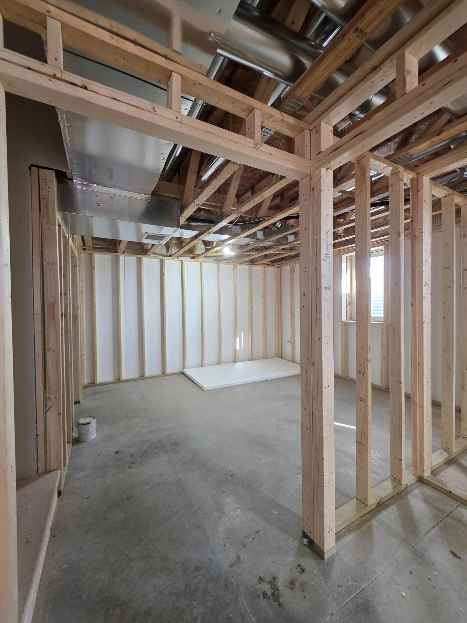 677 N VAN'T HAAFF Dr