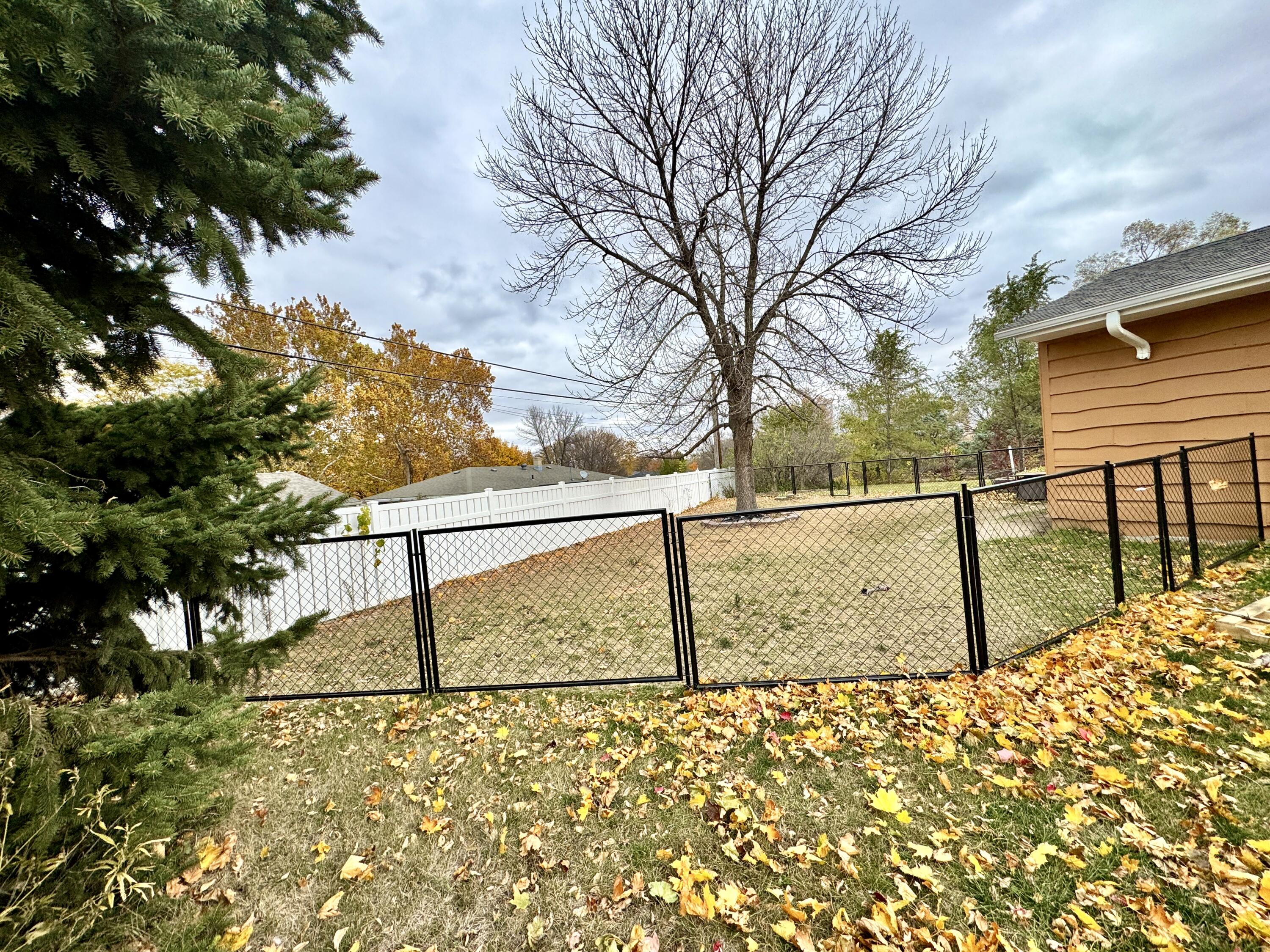 1002 Palmer Place