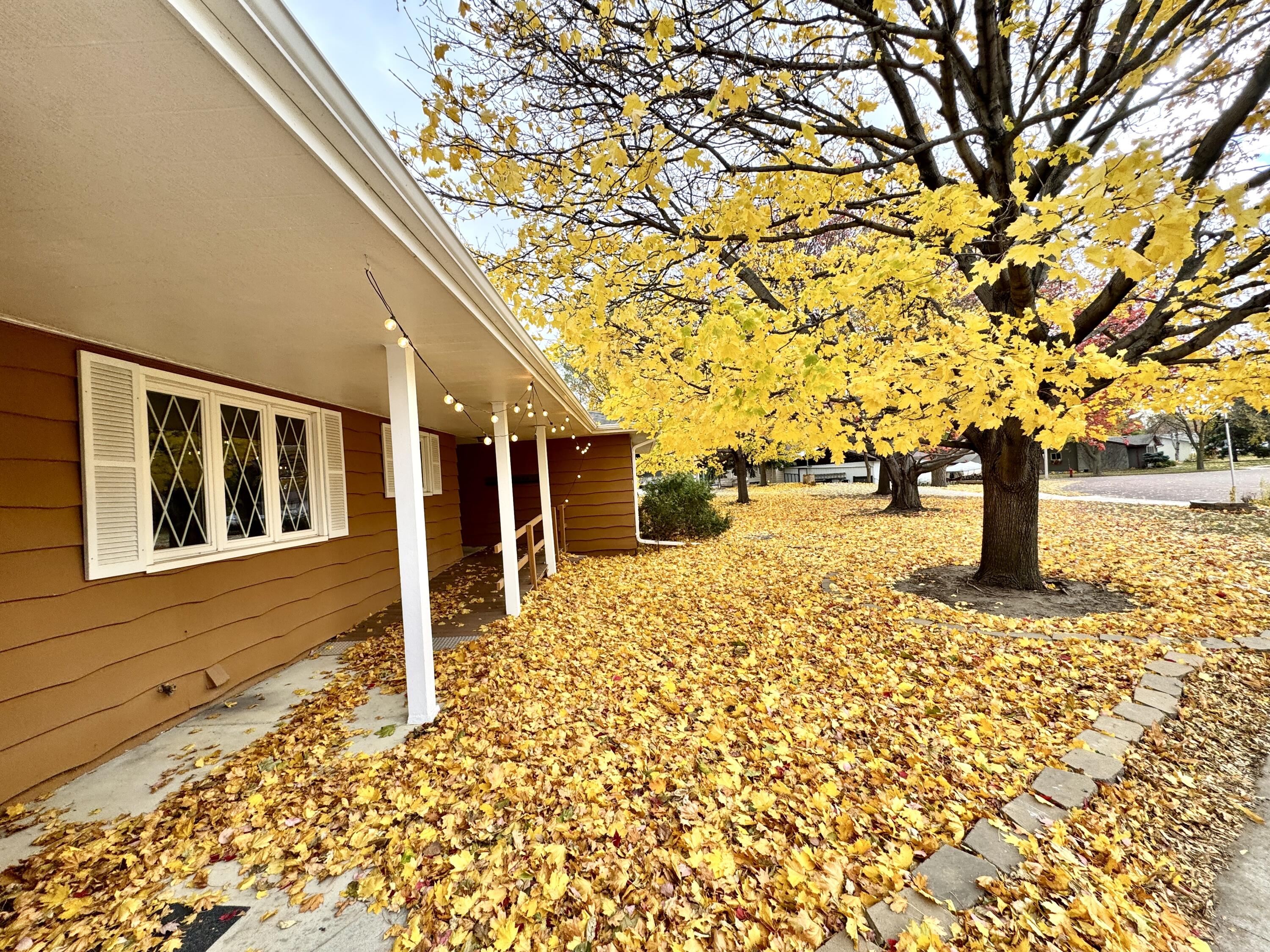 1002 Palmer Place