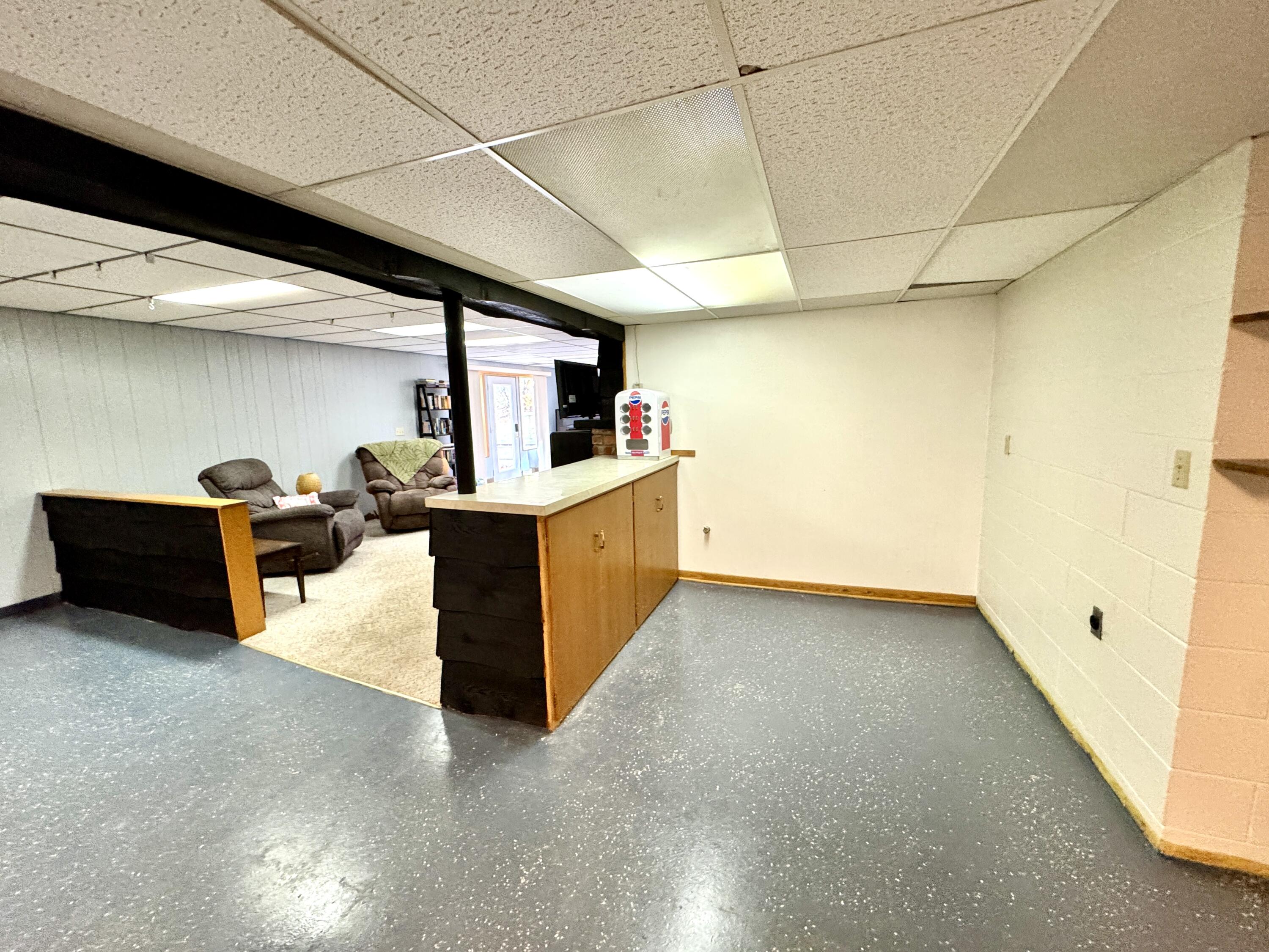 1002 Palmer Place