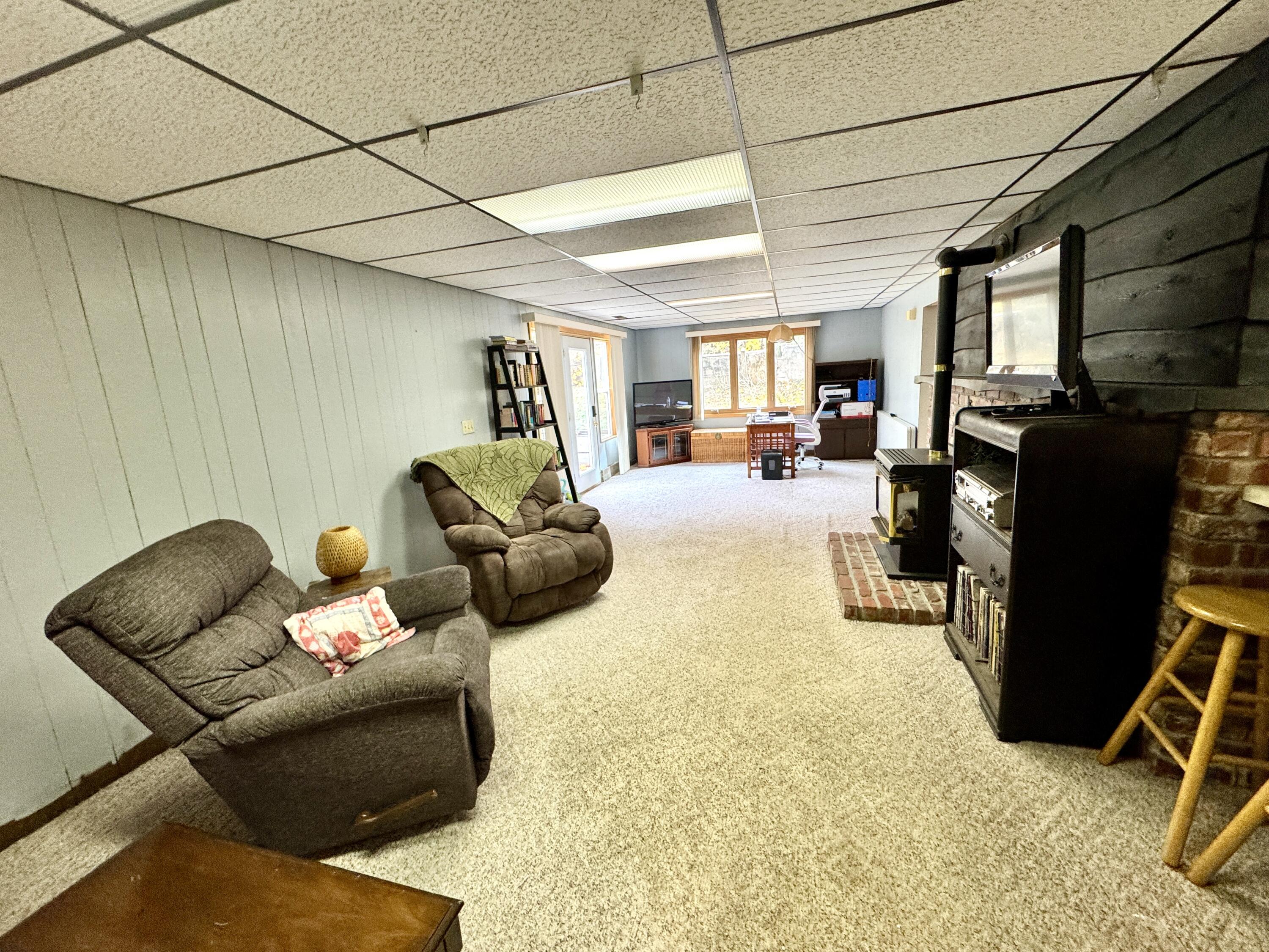 1002 Palmer Place