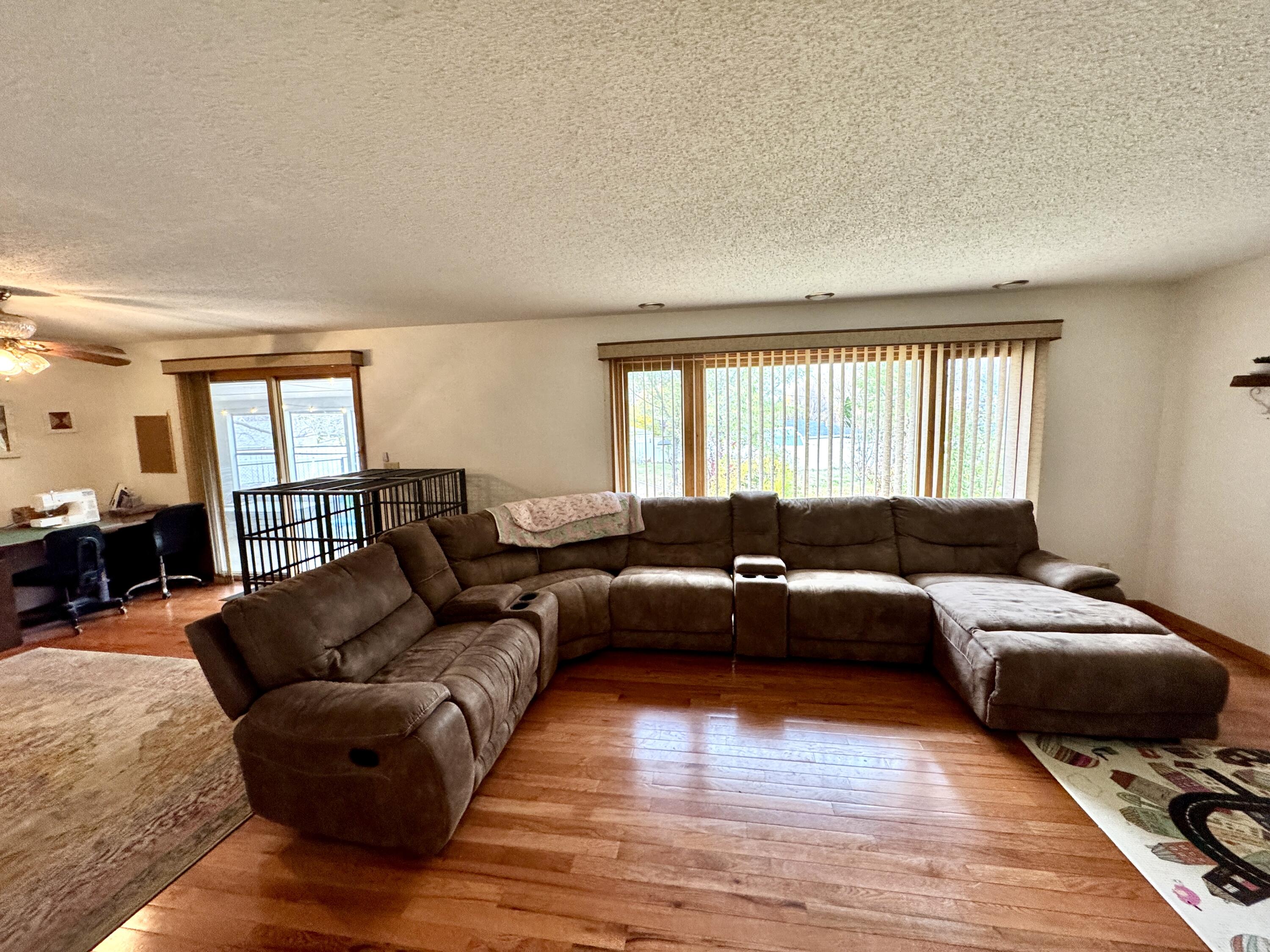 1002 Palmer Place