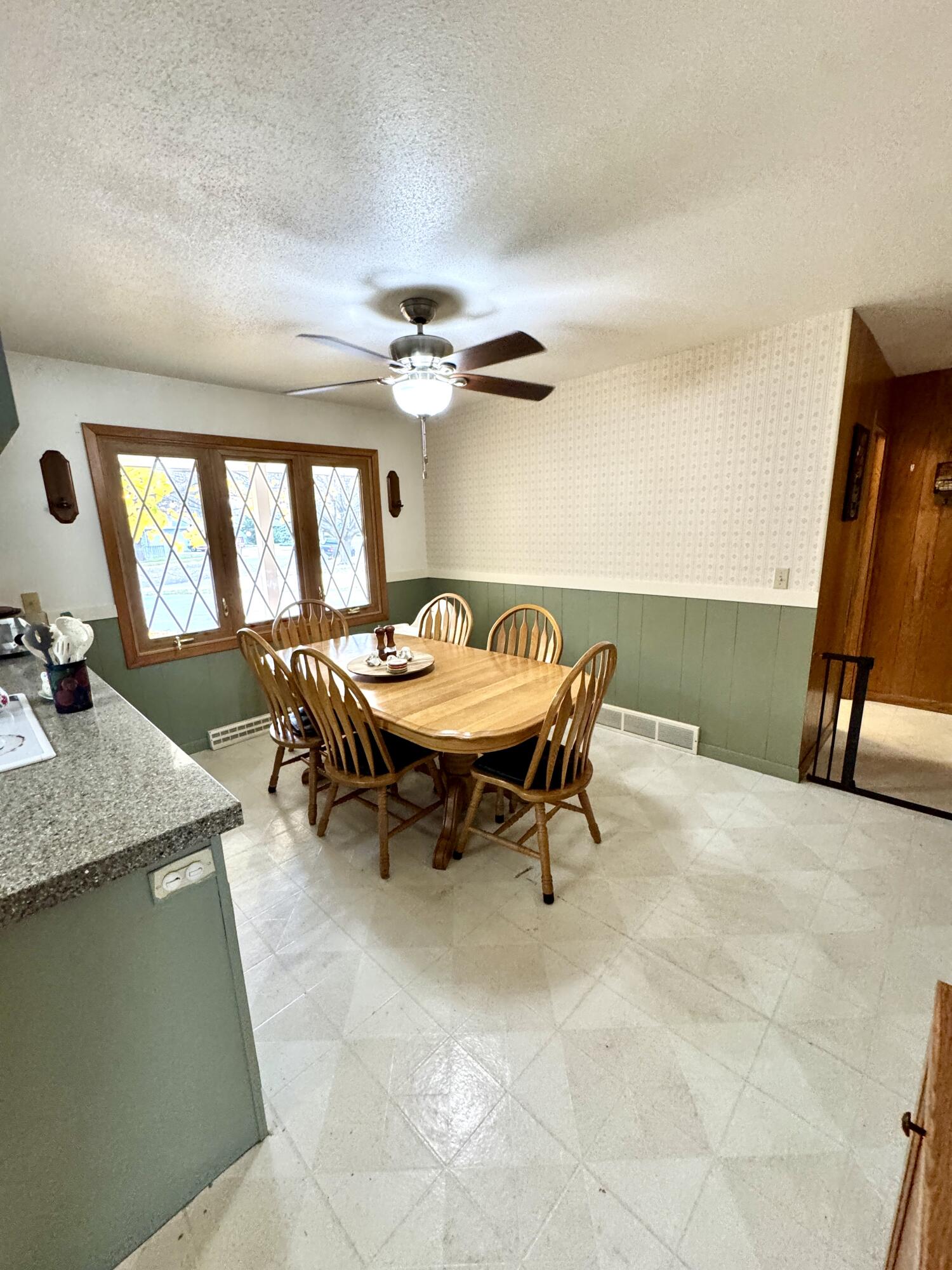 1002 Palmer Place