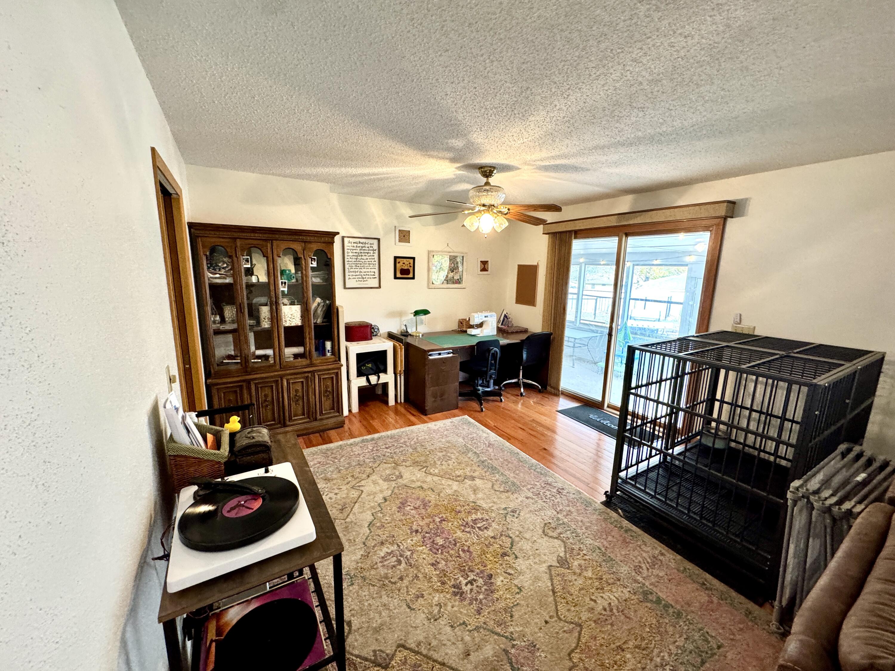 1002 Palmer Place