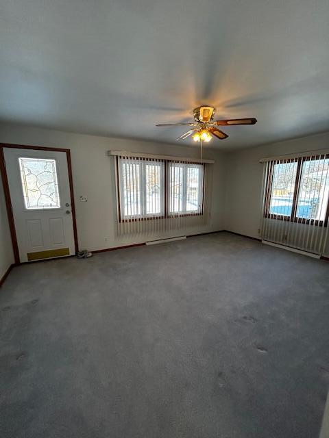 921 W Elm Ave