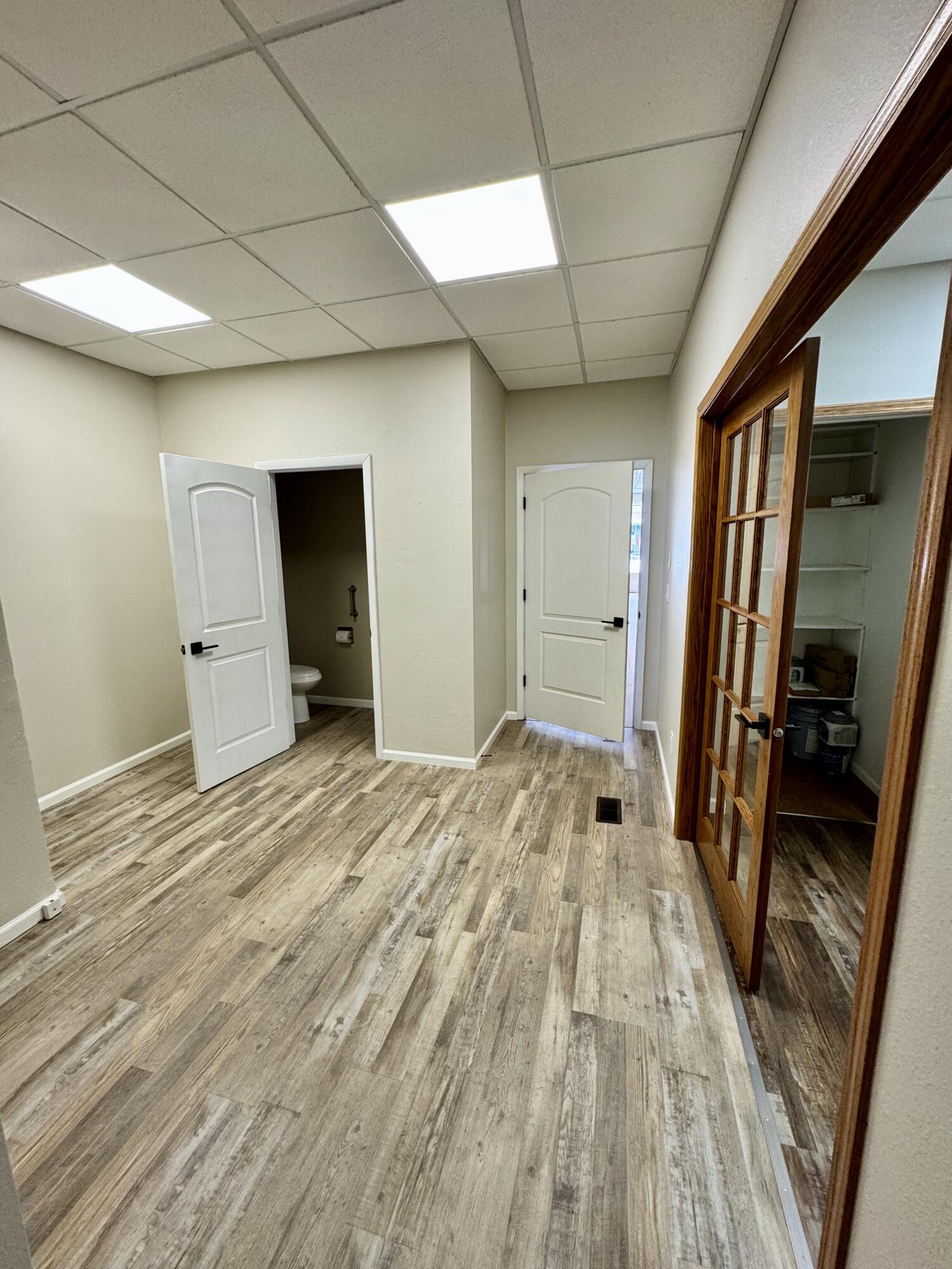 415 N Main St