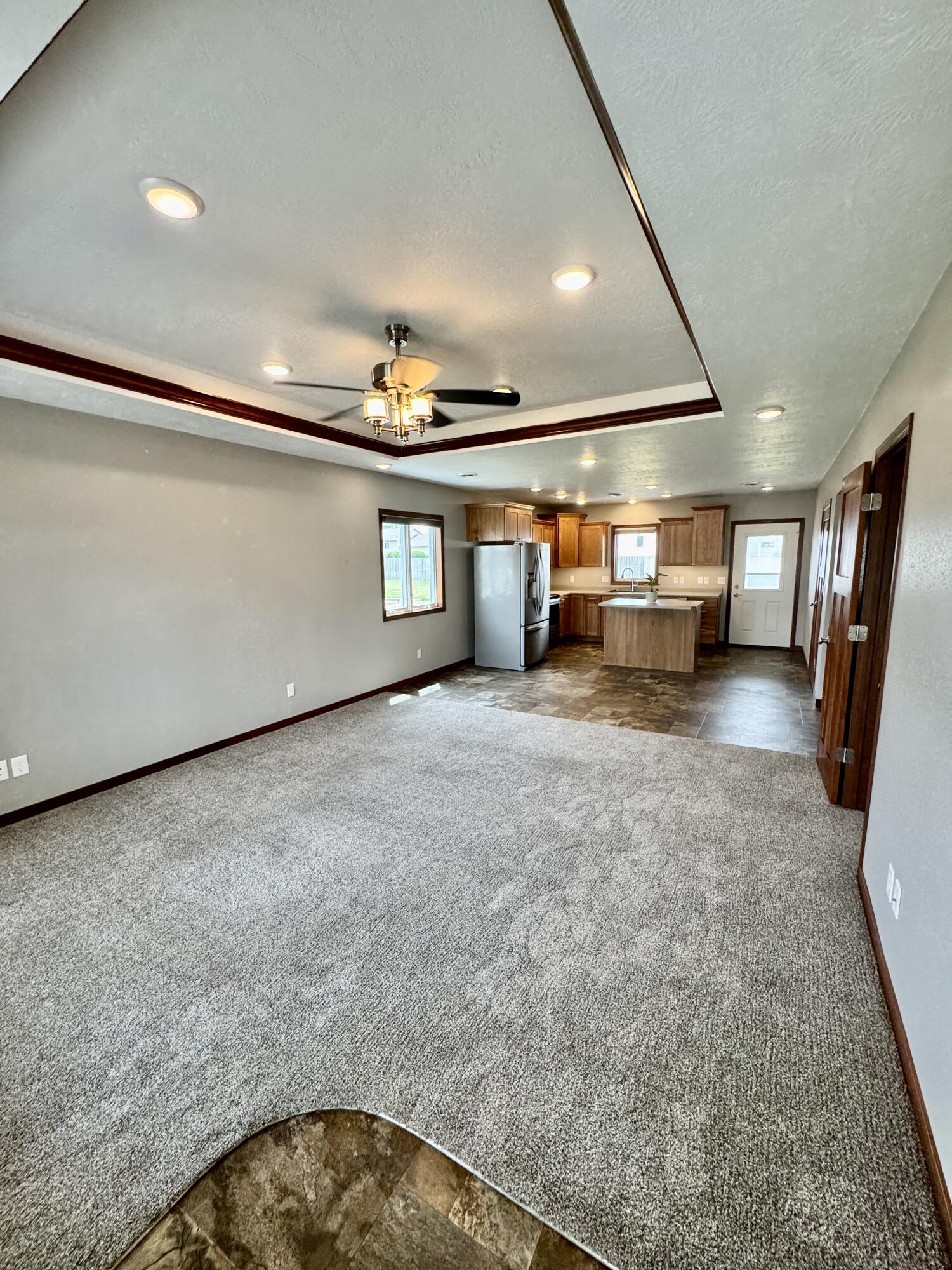 917 or 919 W 16th Ave