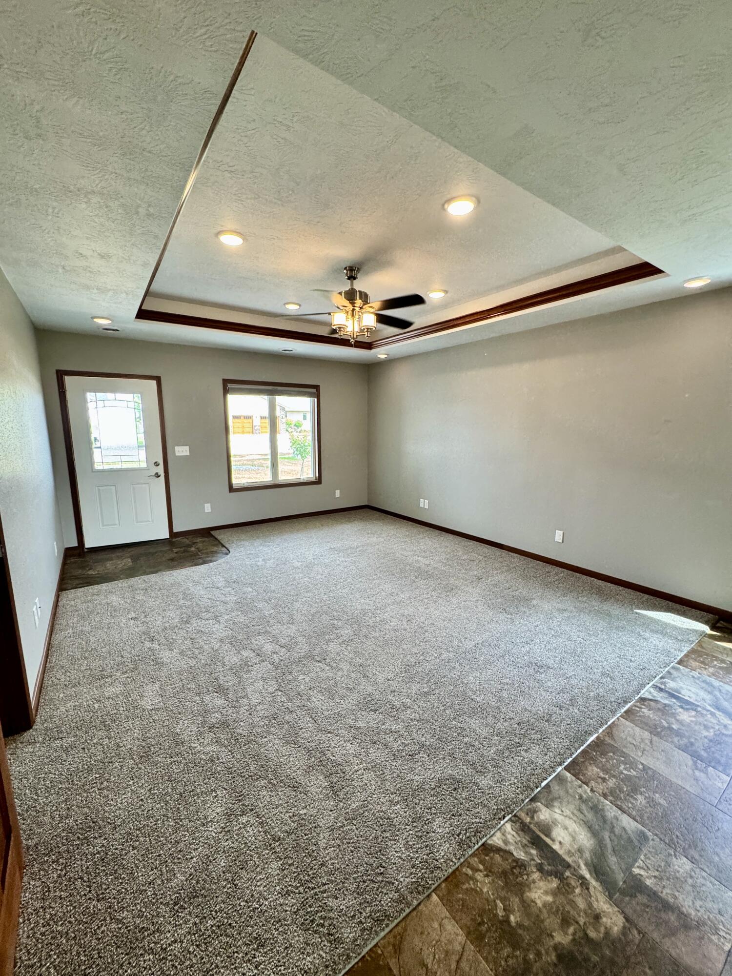 917 or 919 W 16th Ave