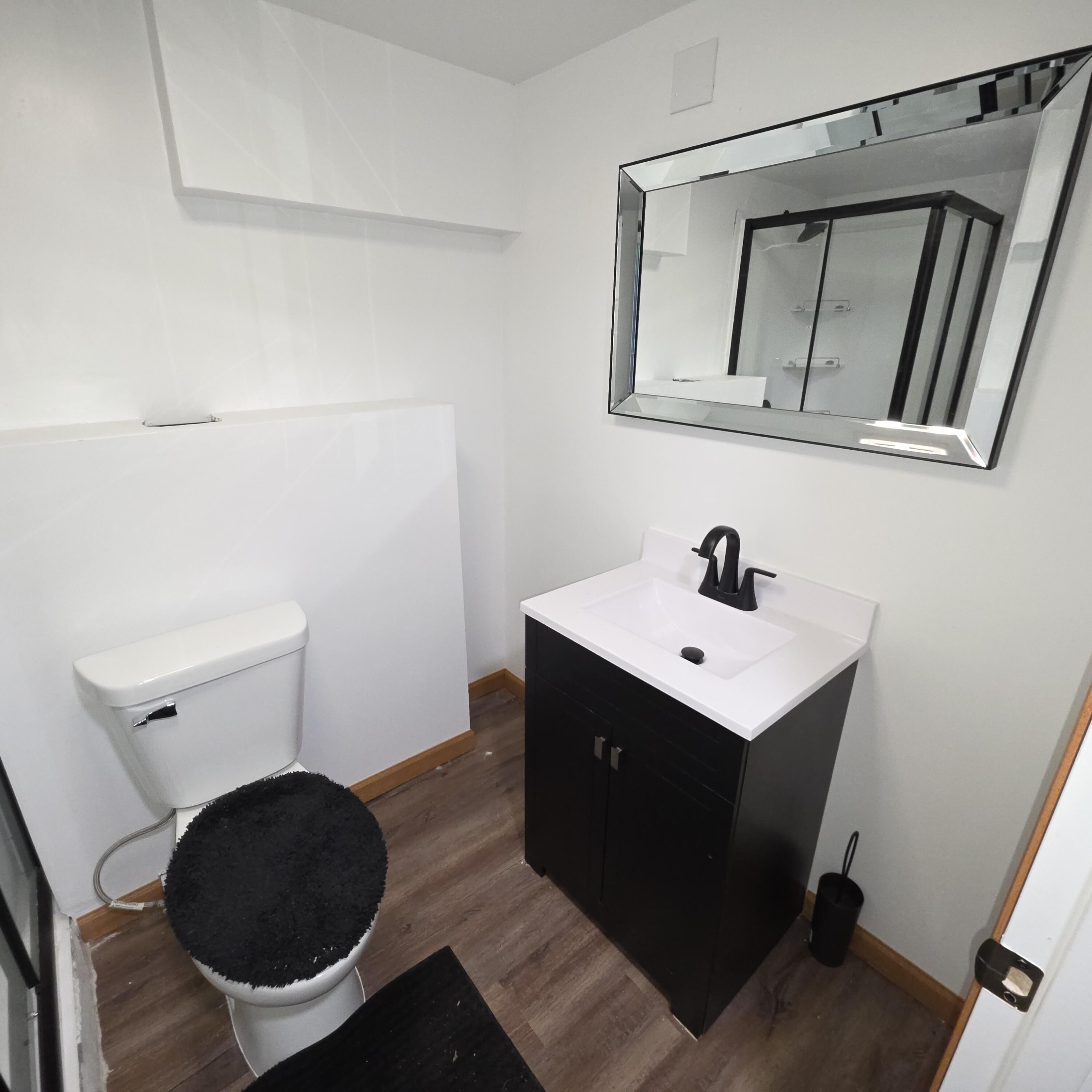 211 W 15th Ave