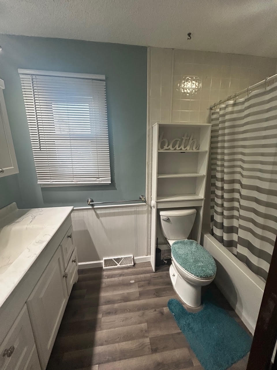 211 W 15th Ave