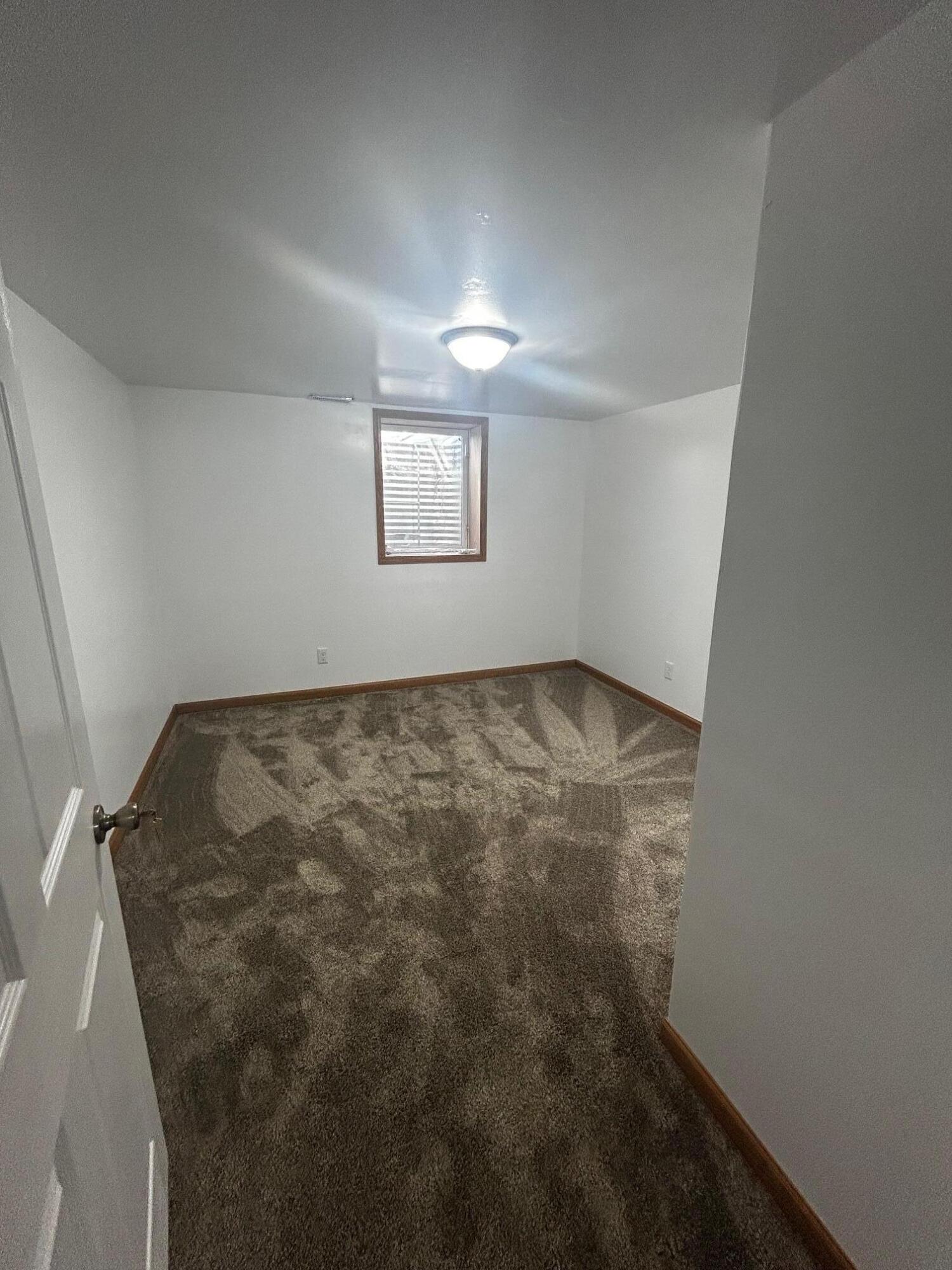 211 W 15th Ave