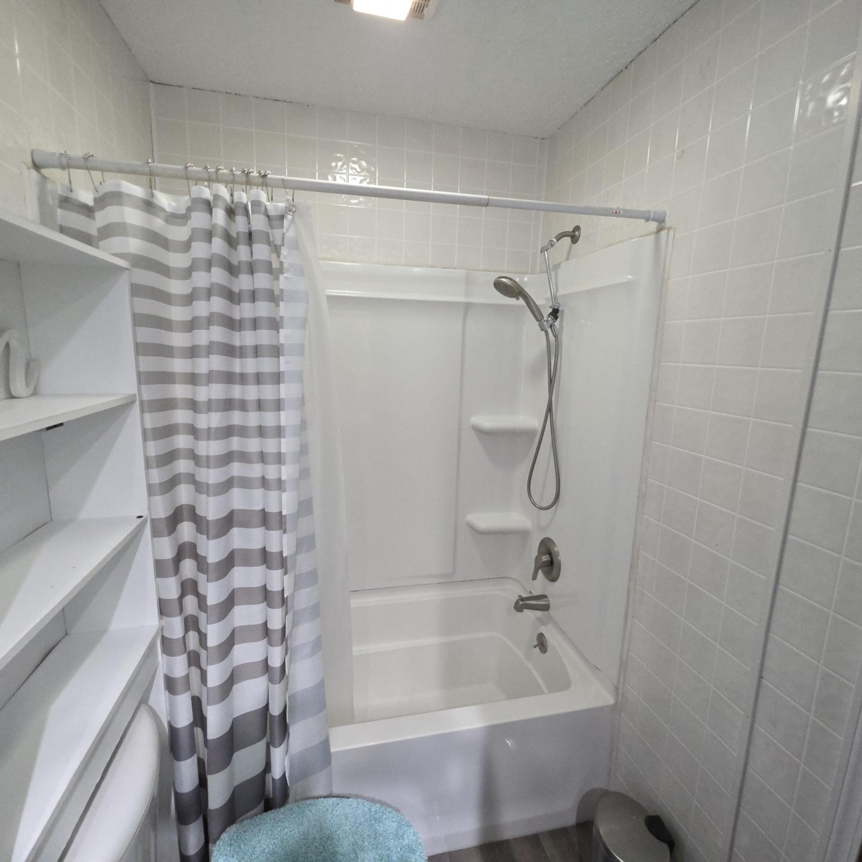 211 W 15th Ave