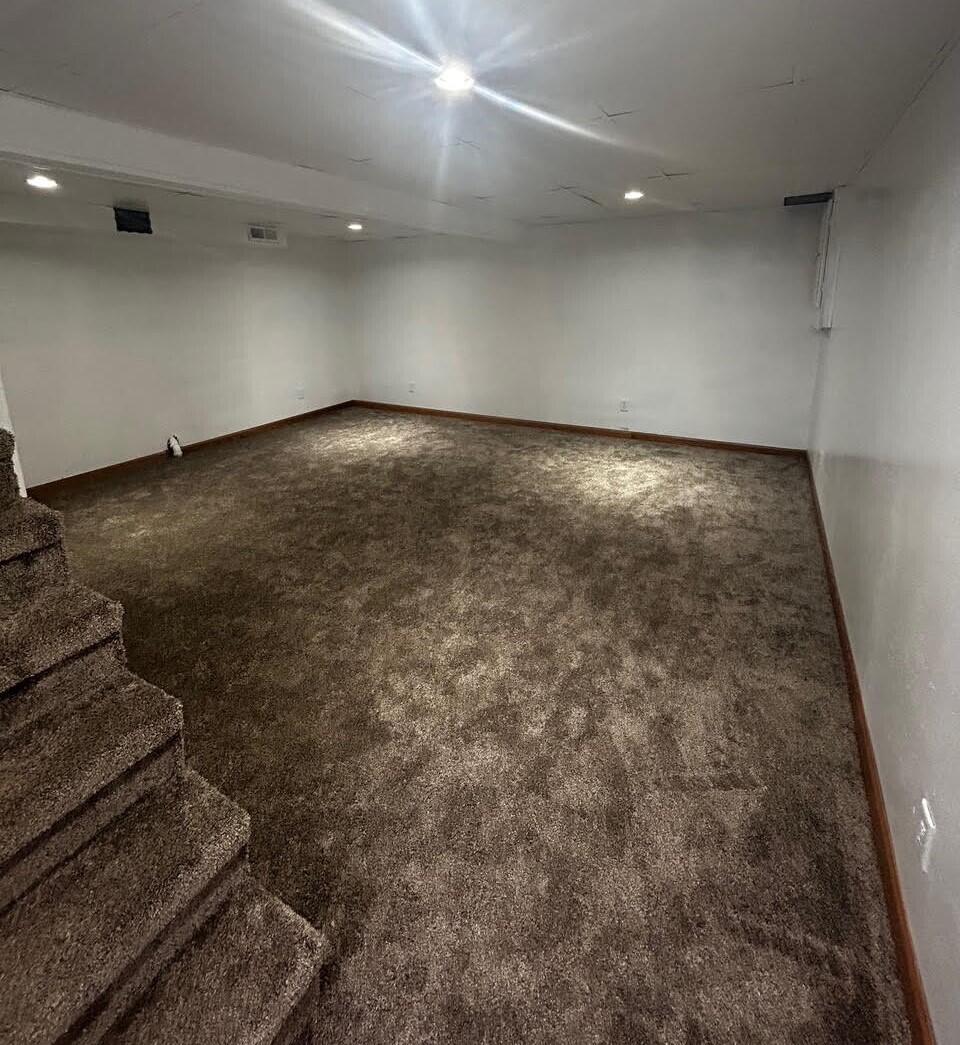 211 W 15th Ave