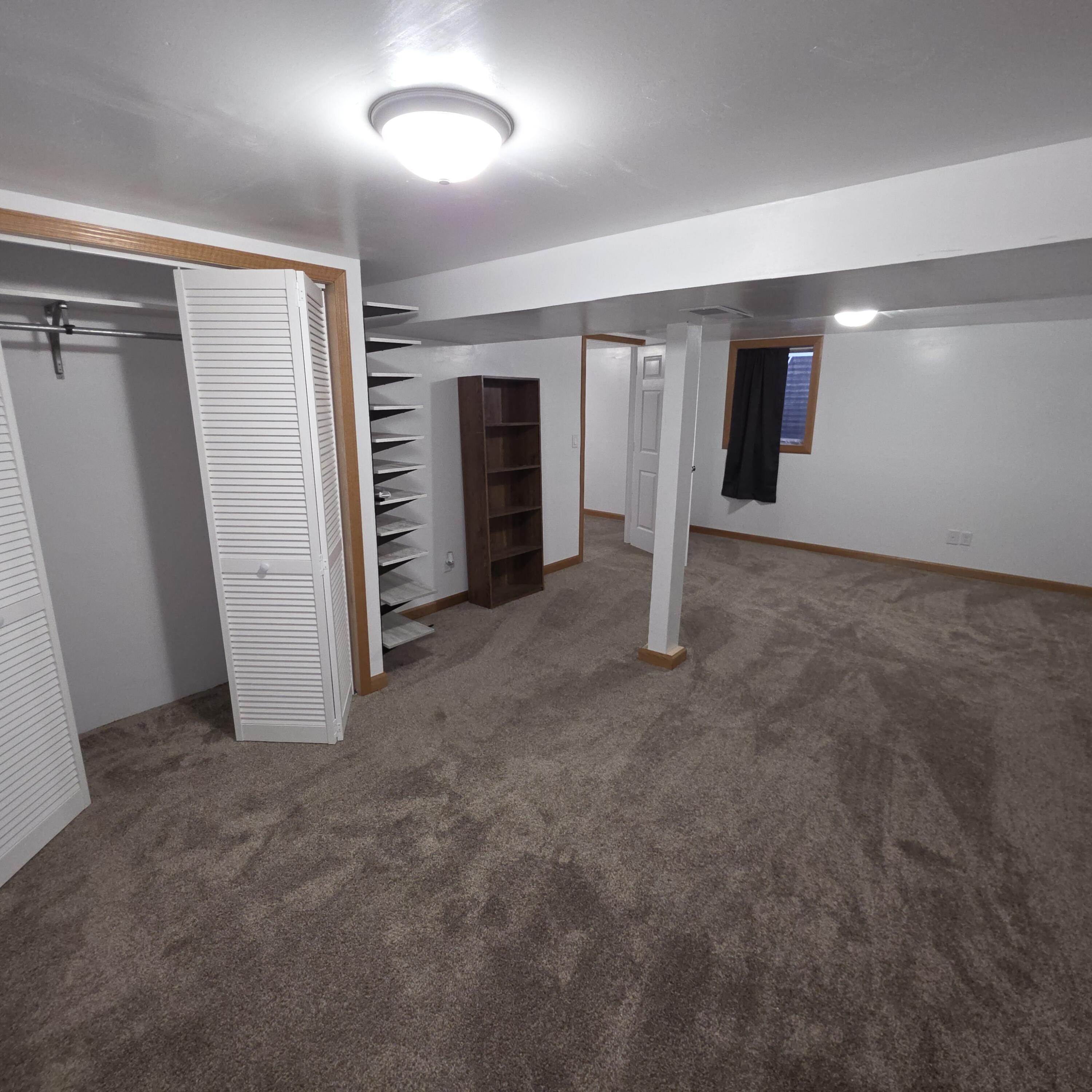 211 W 15th Ave