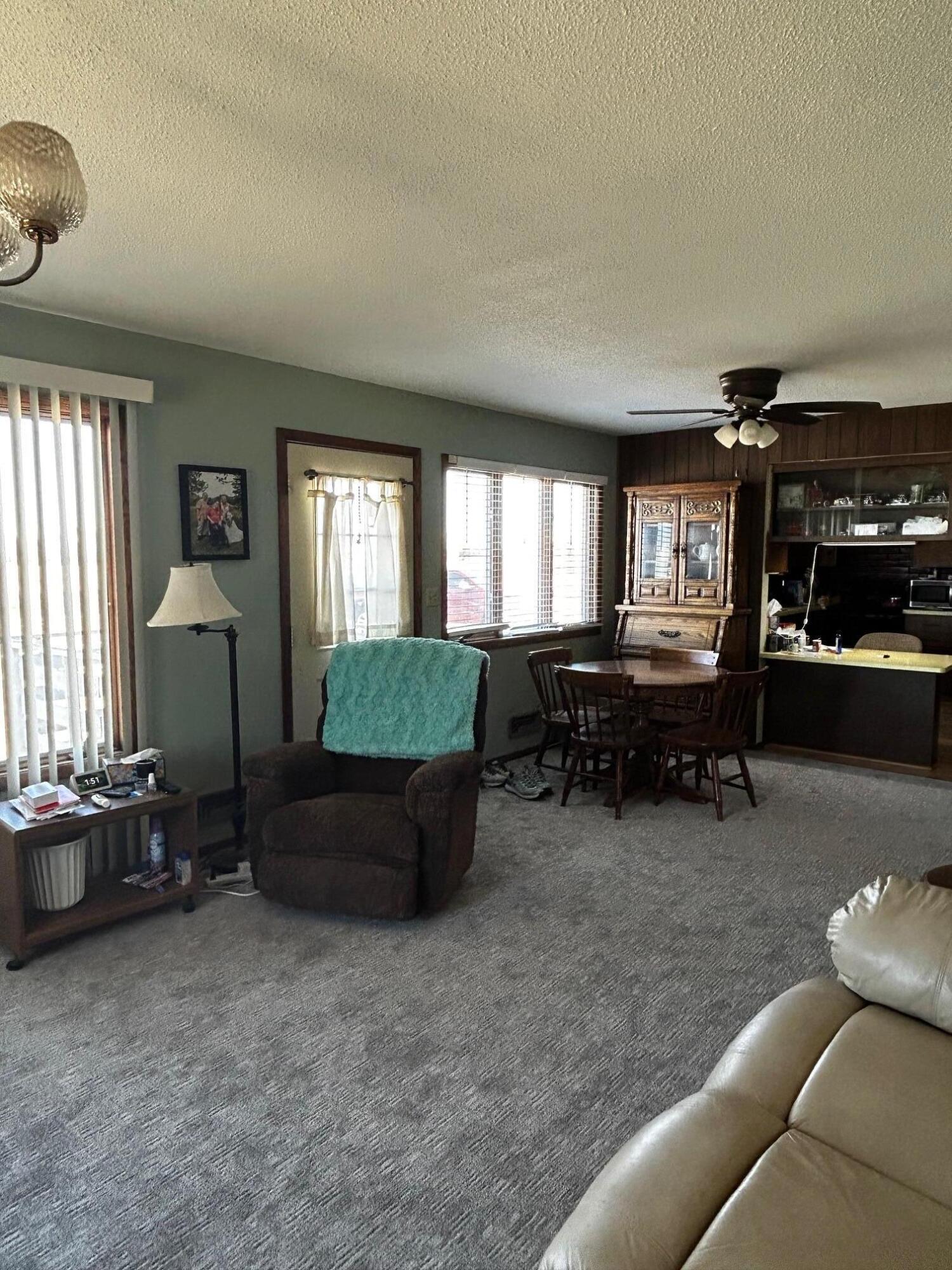 319 E North County Rd