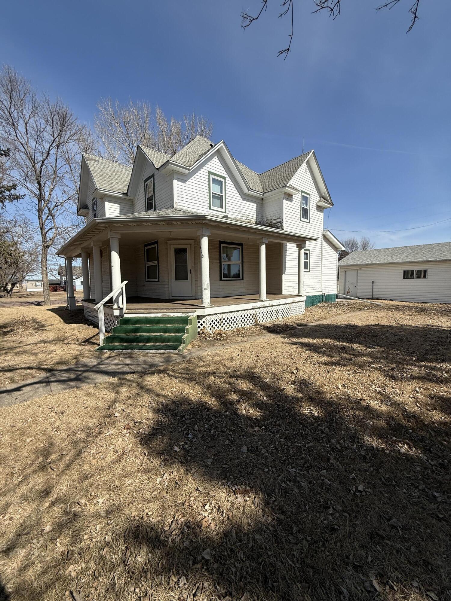 618 N Fuller