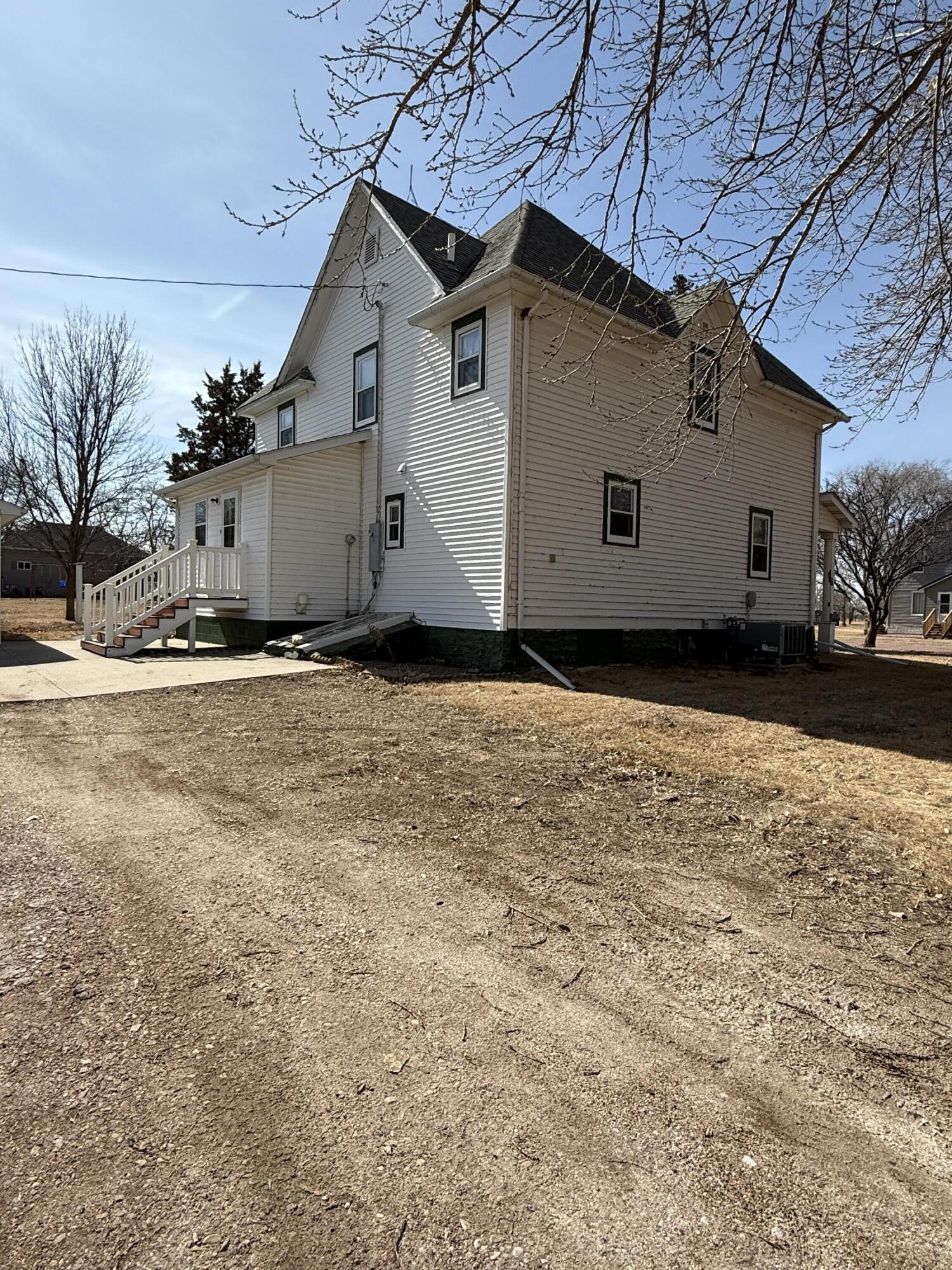 618 N Fuller