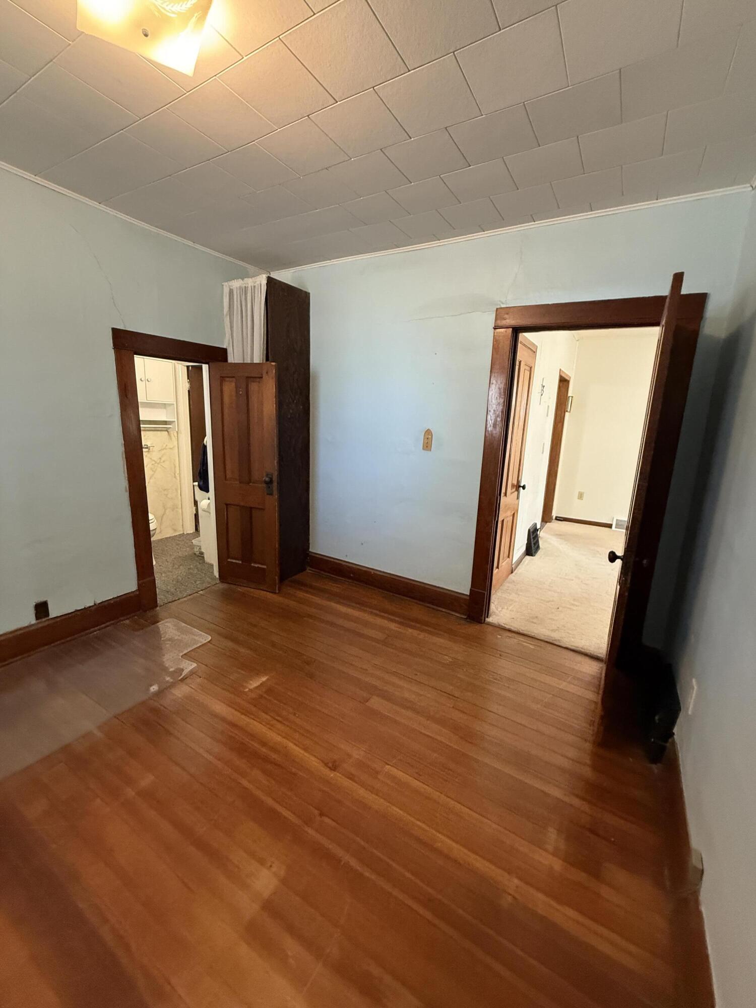 618 N Fuller