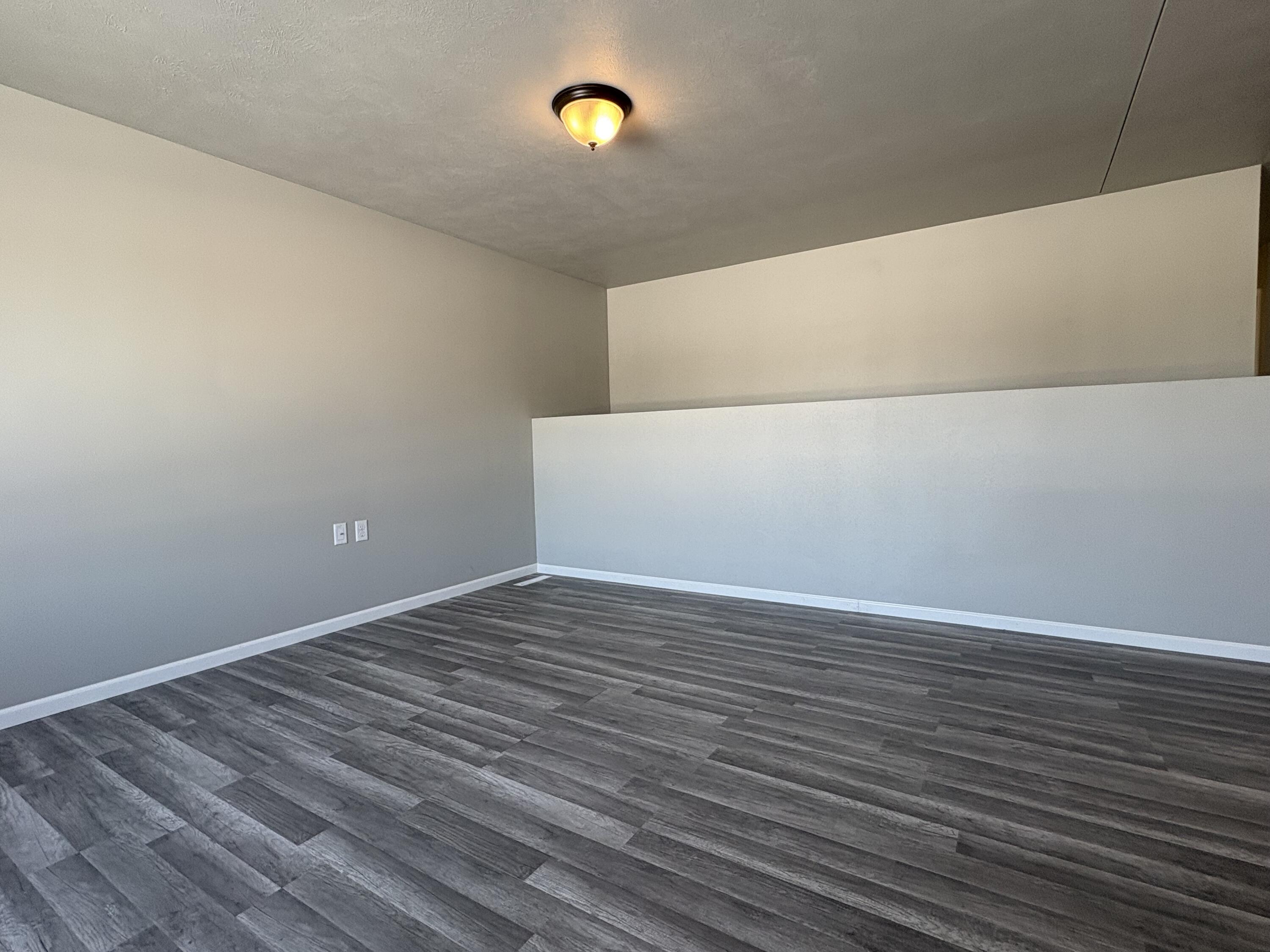 1152 Woods Cir