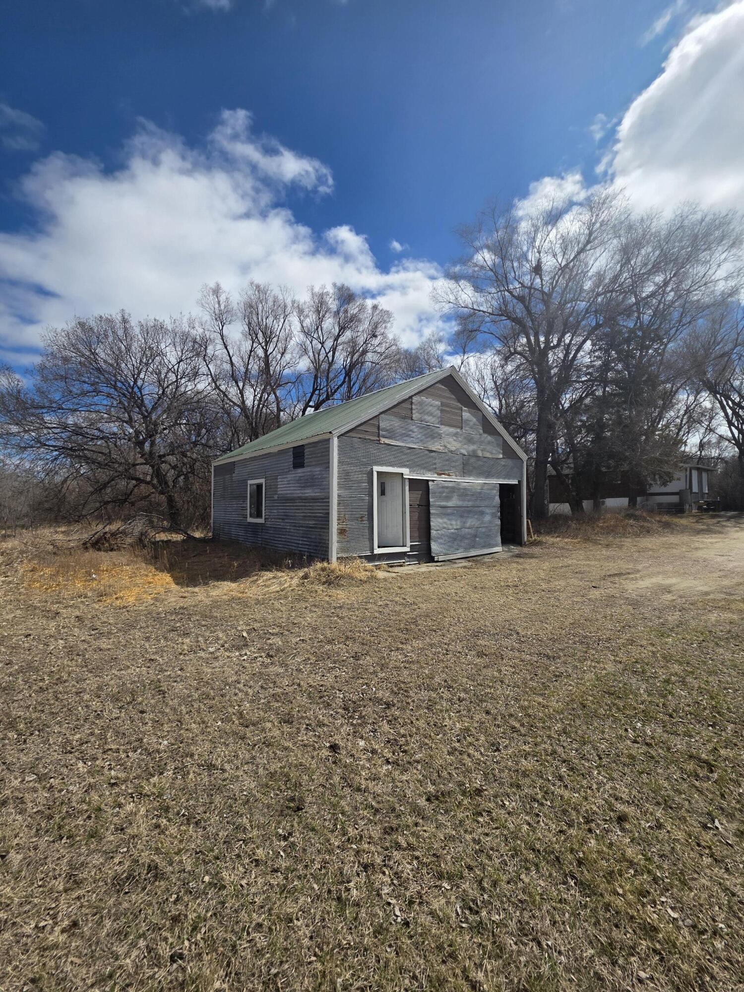 116 N Ohlman St