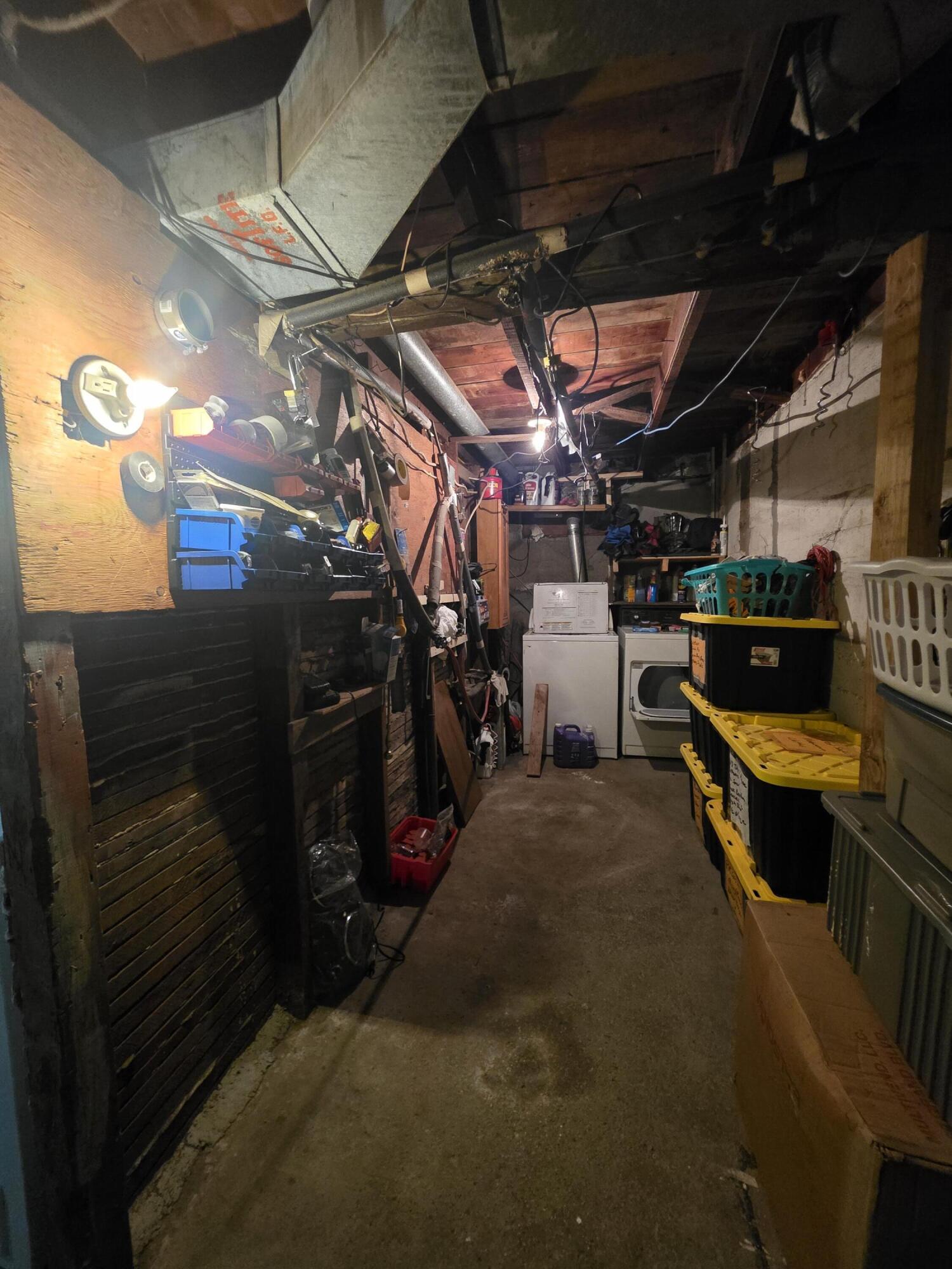 116 N Ohlman St
