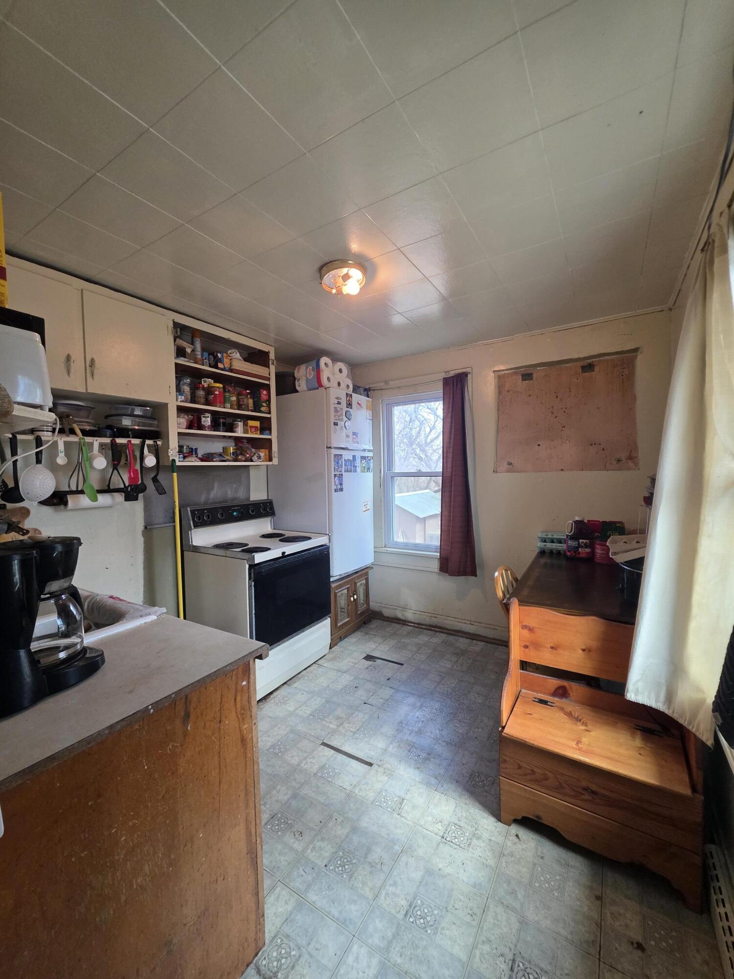 116 N Ohlman St
