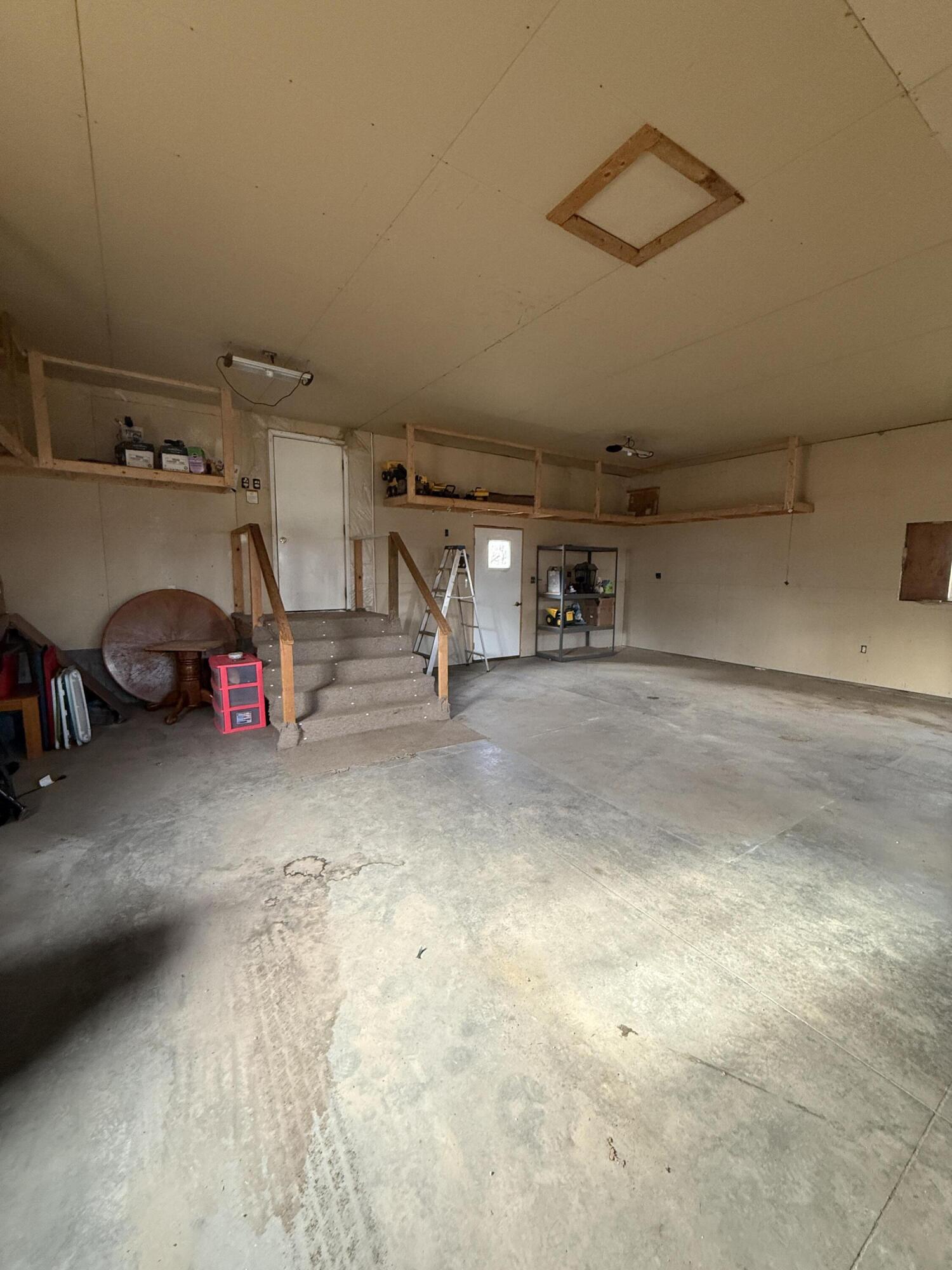210 2nd St
