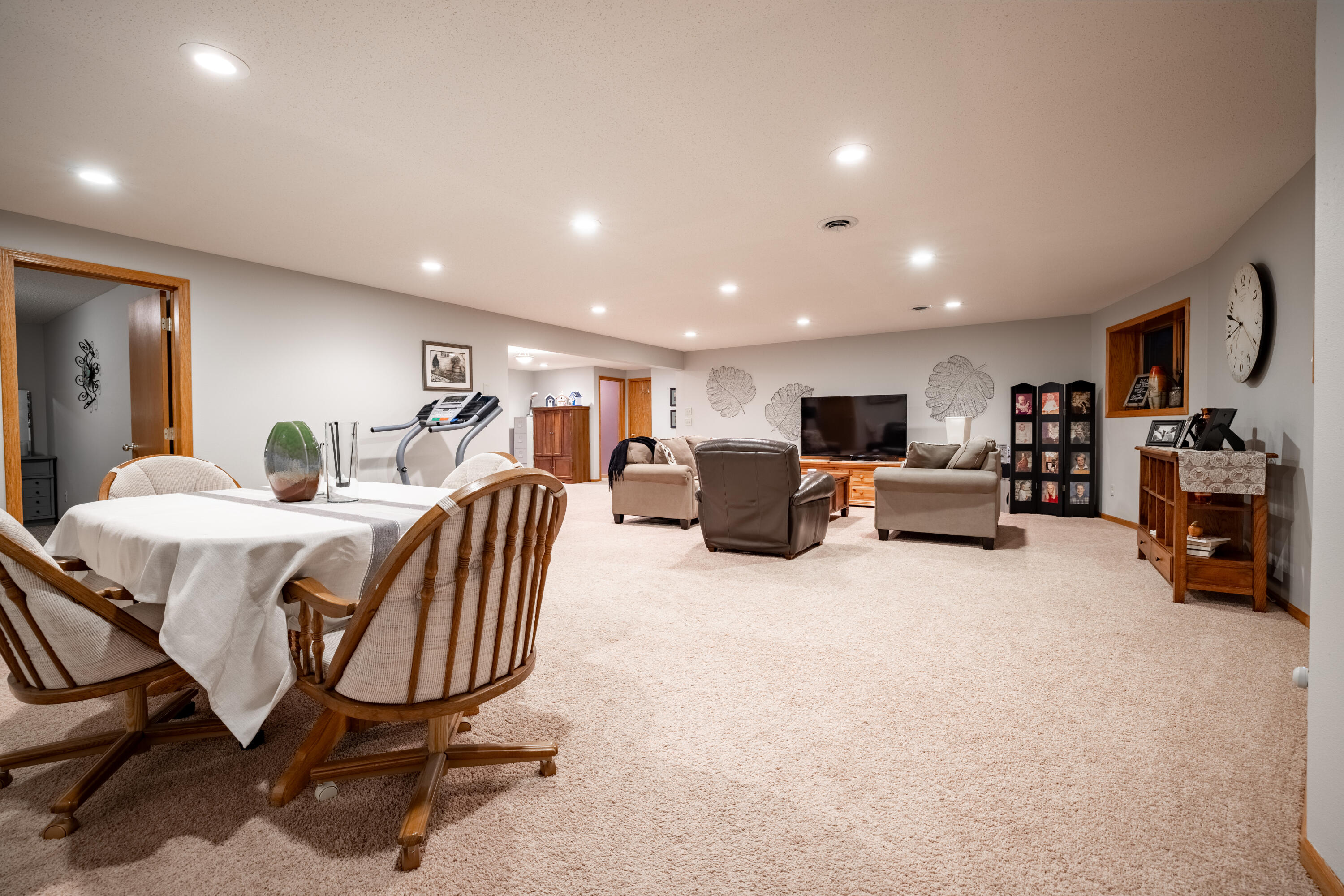 2817 Dailey Dr