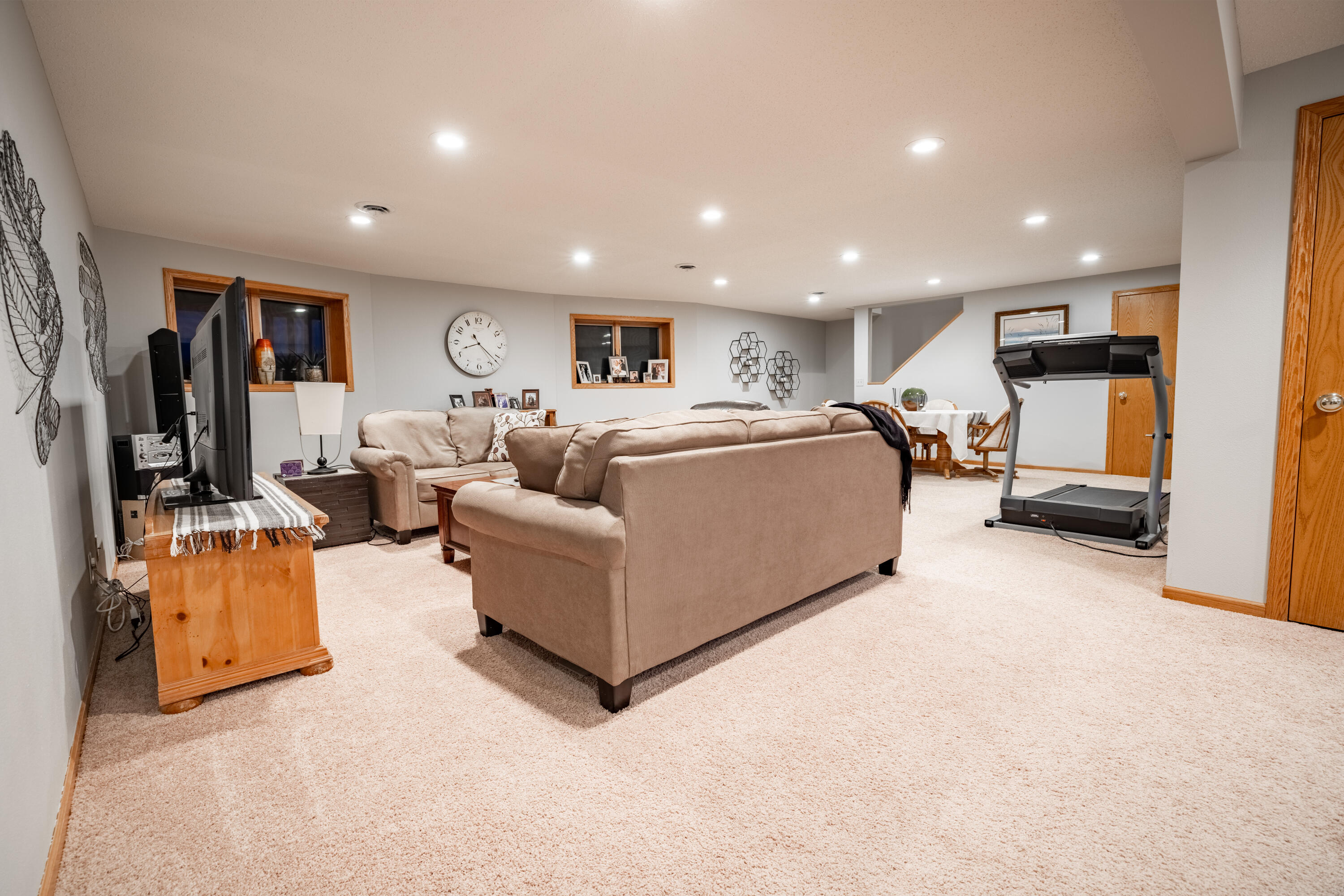 2817 Dailey Dr