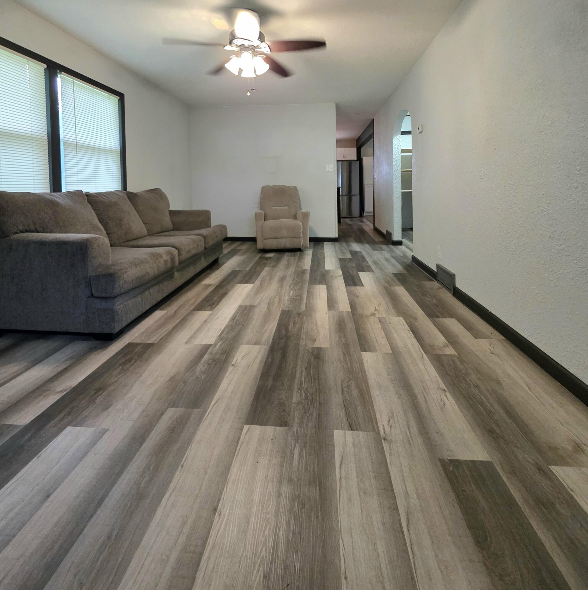 119 N Walnut St