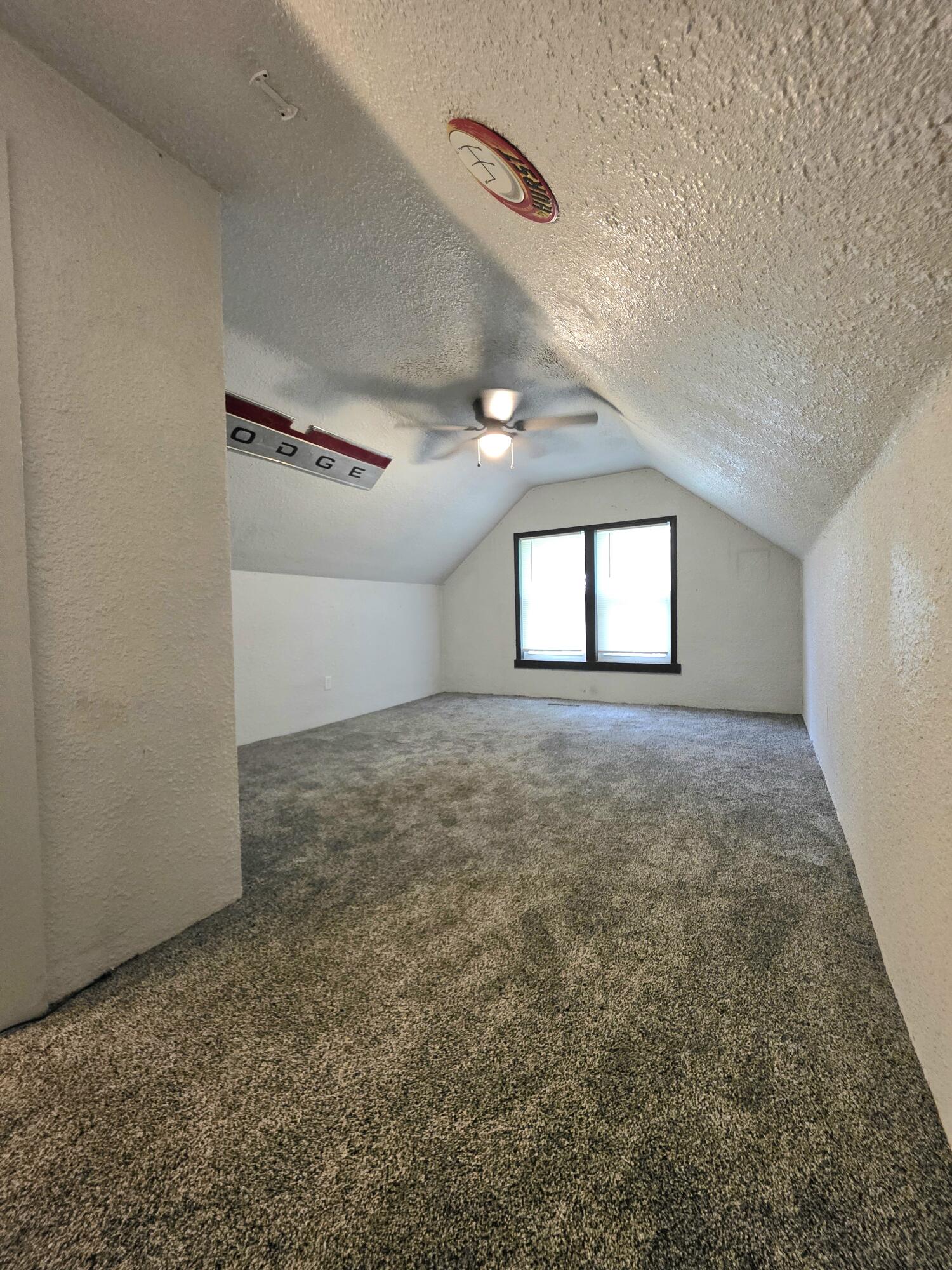 119 N Walnut St