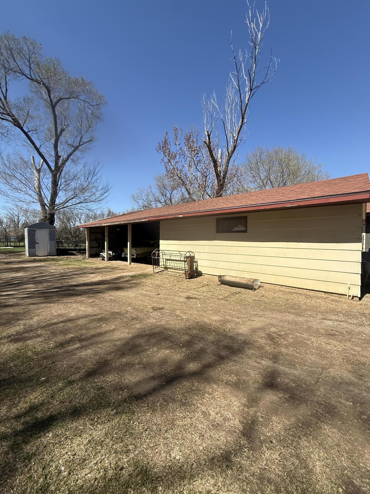 1601 N Gale Rd