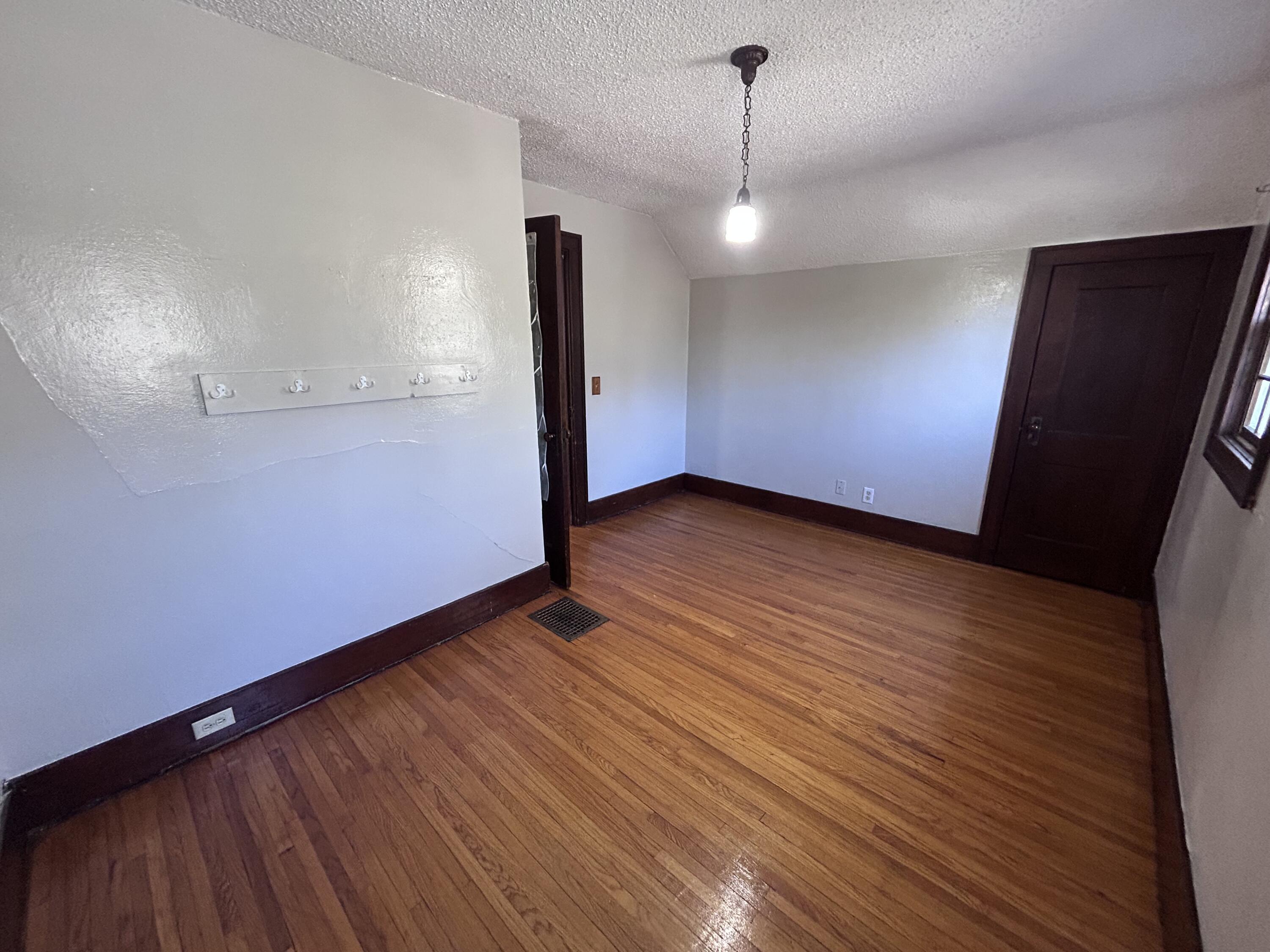 420 McCabe St