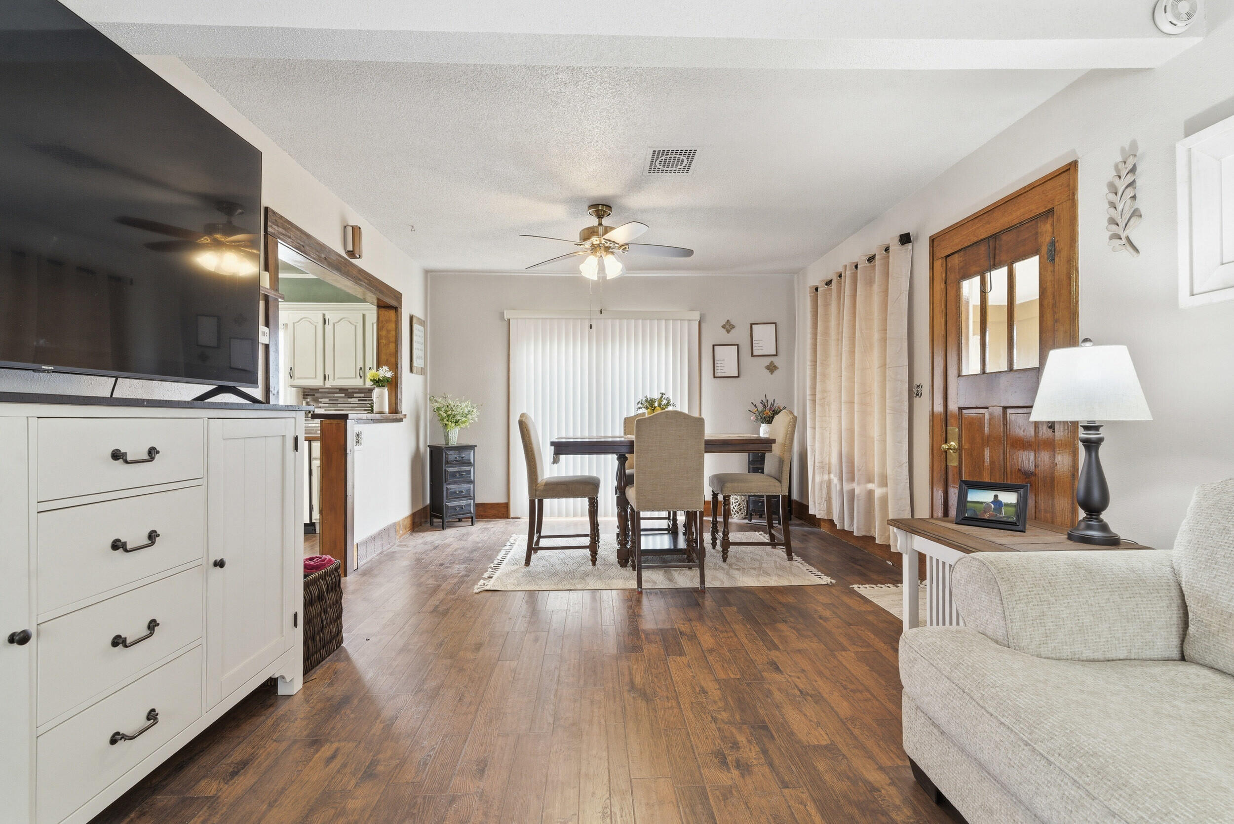 217 E Main St