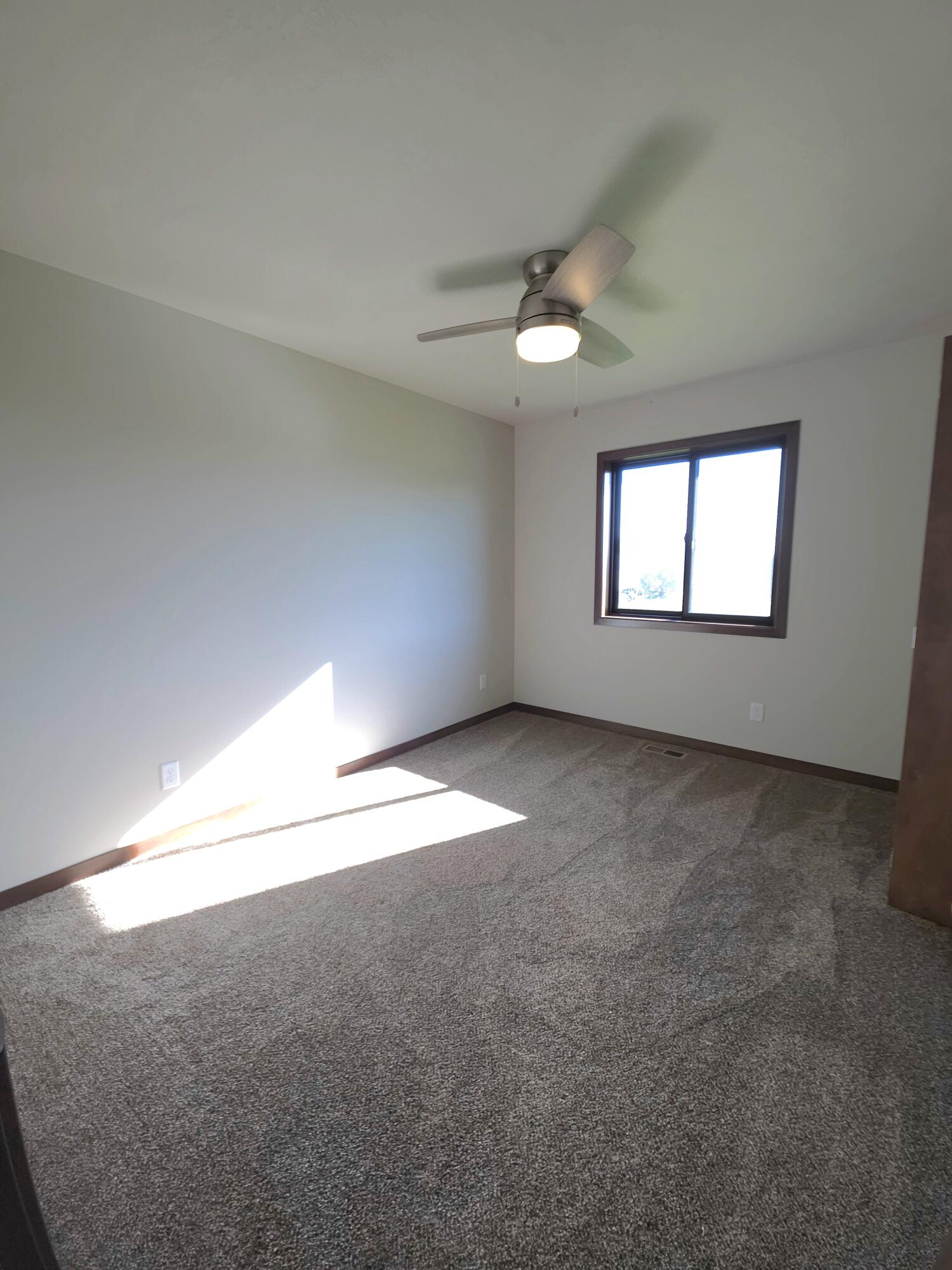 677 N Van't Haaff Dr