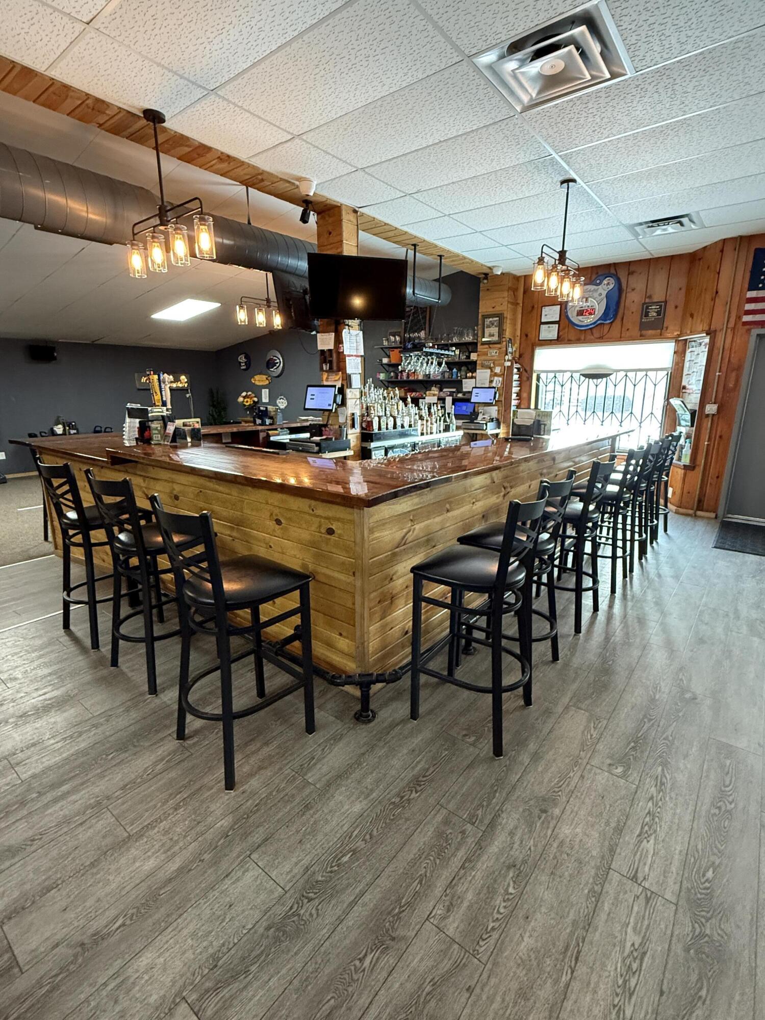 104 E Main St